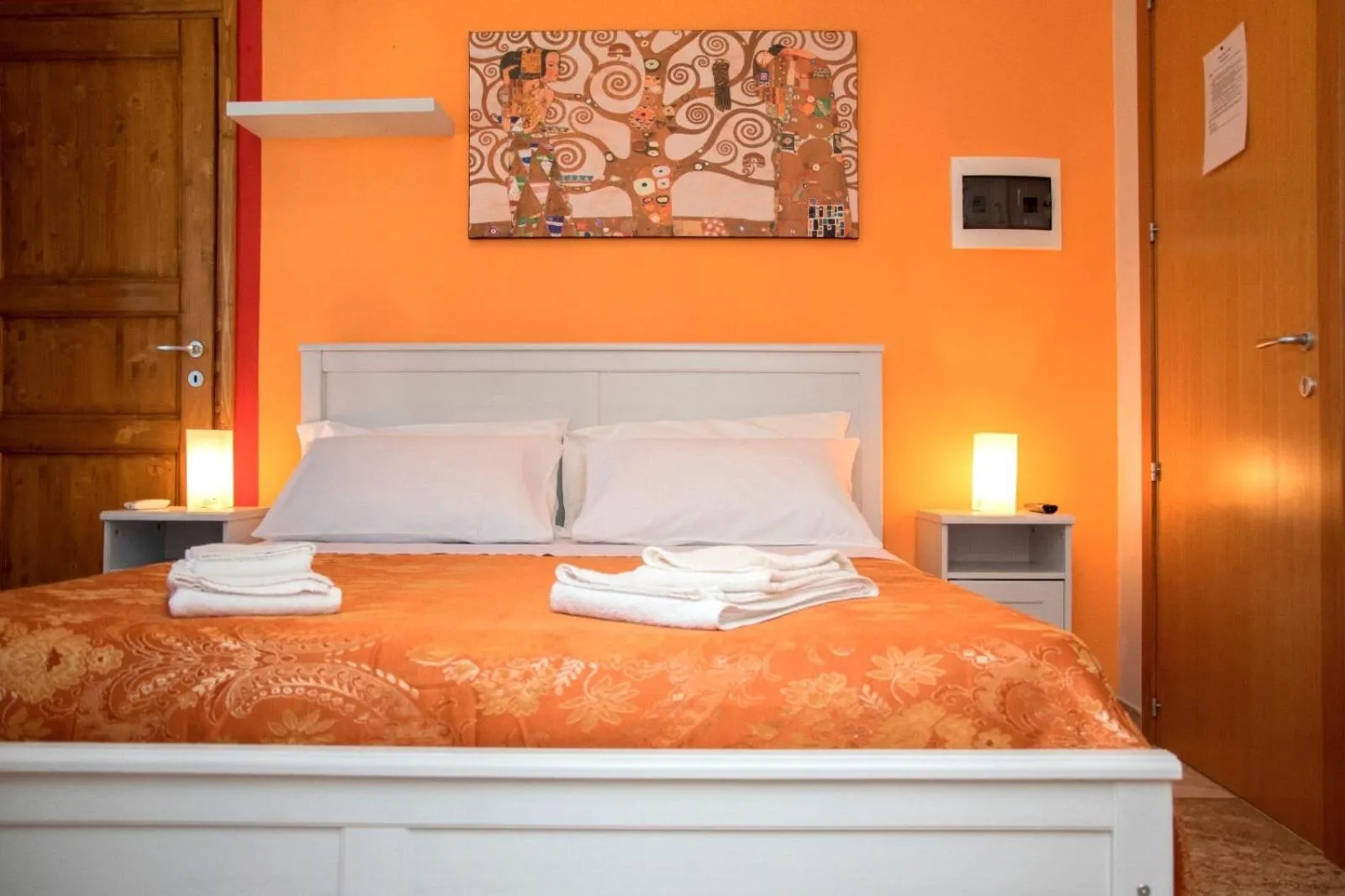 Bedroom, Bed in B&B DonnaLina