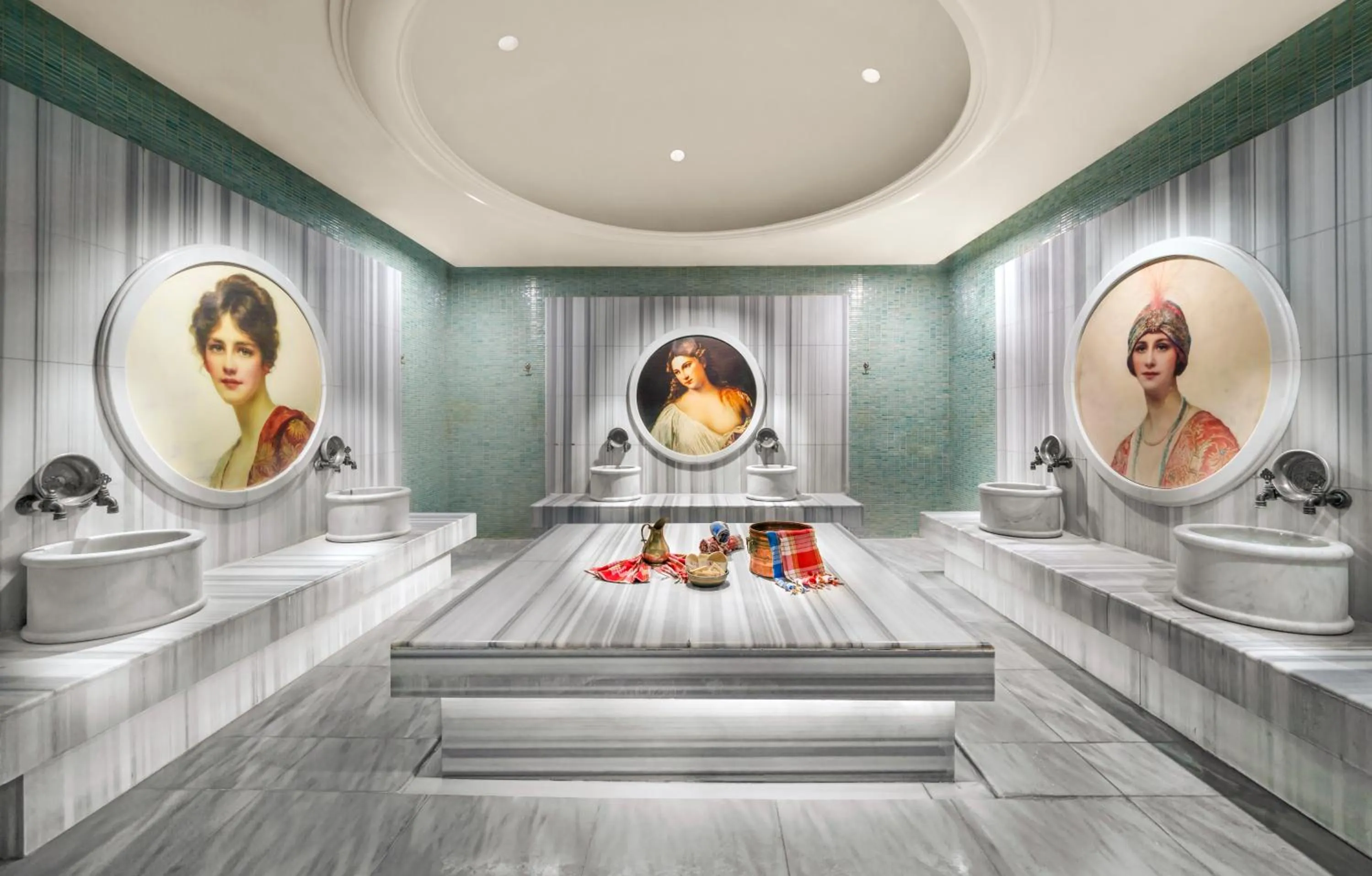 Public Bath in Kaya İstanbul Fair & Convention