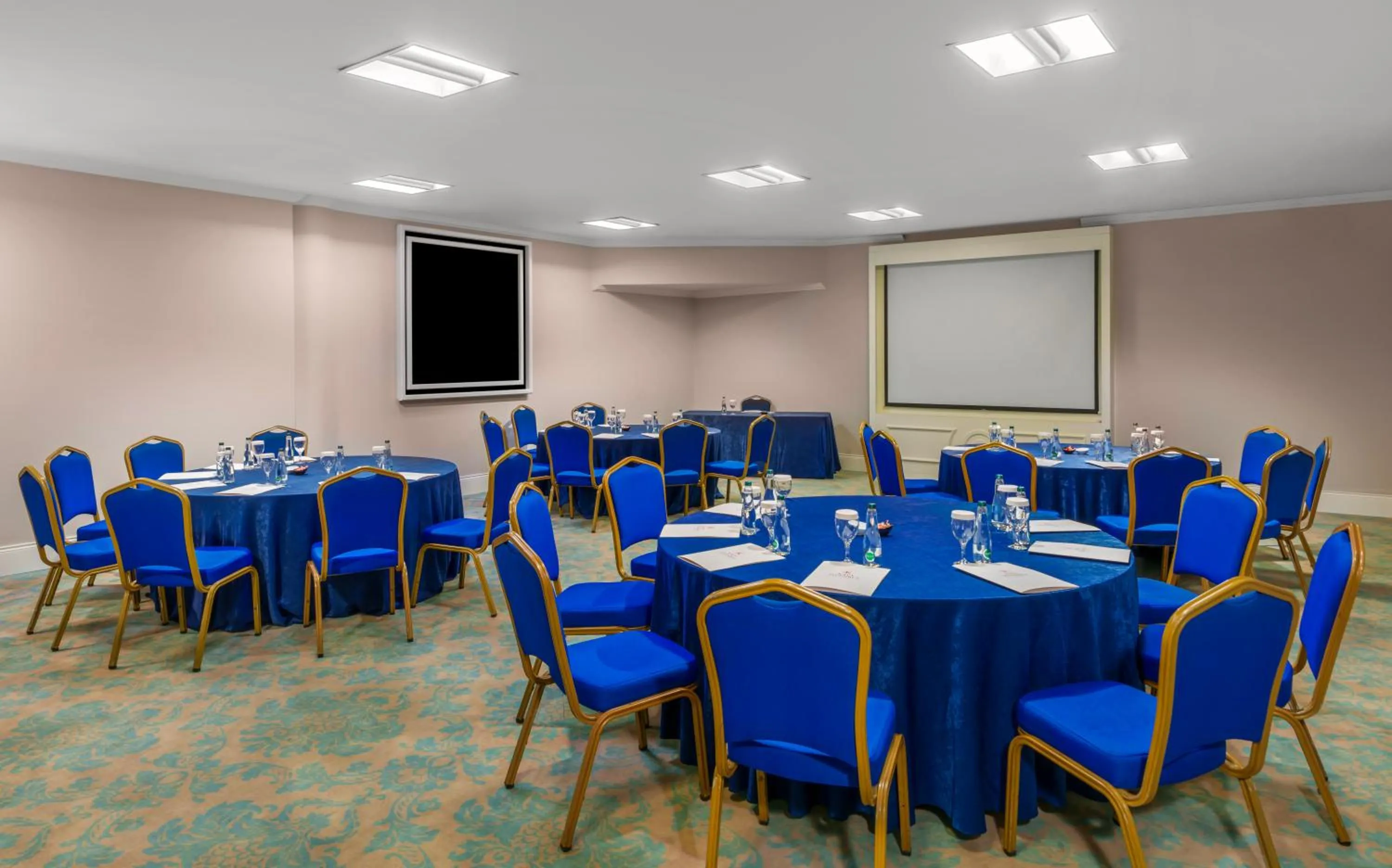 Meeting/conference room in Kaya İstanbul Fair & Convention