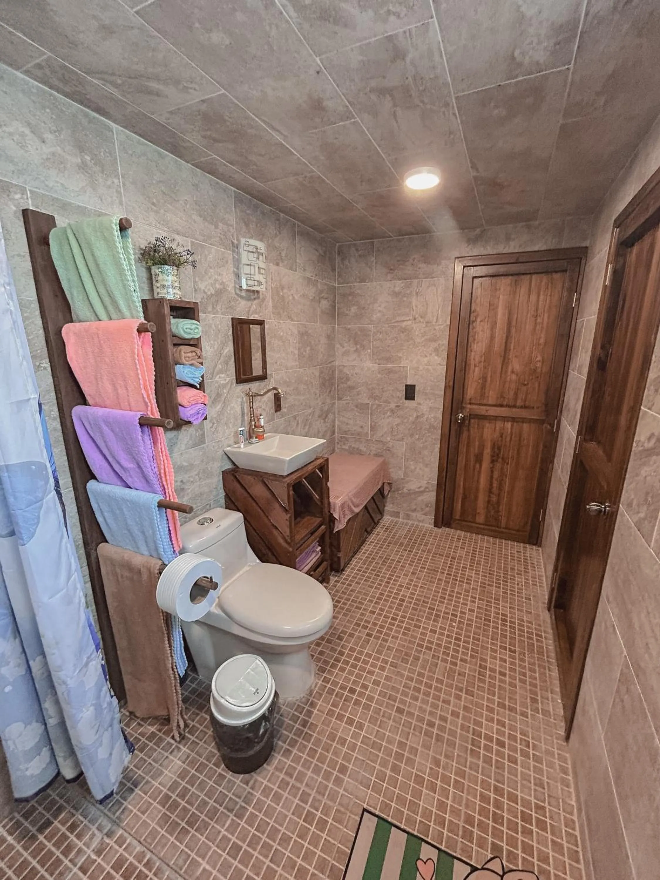 Bathroom in SiempreViva Hospedaje By GEstores