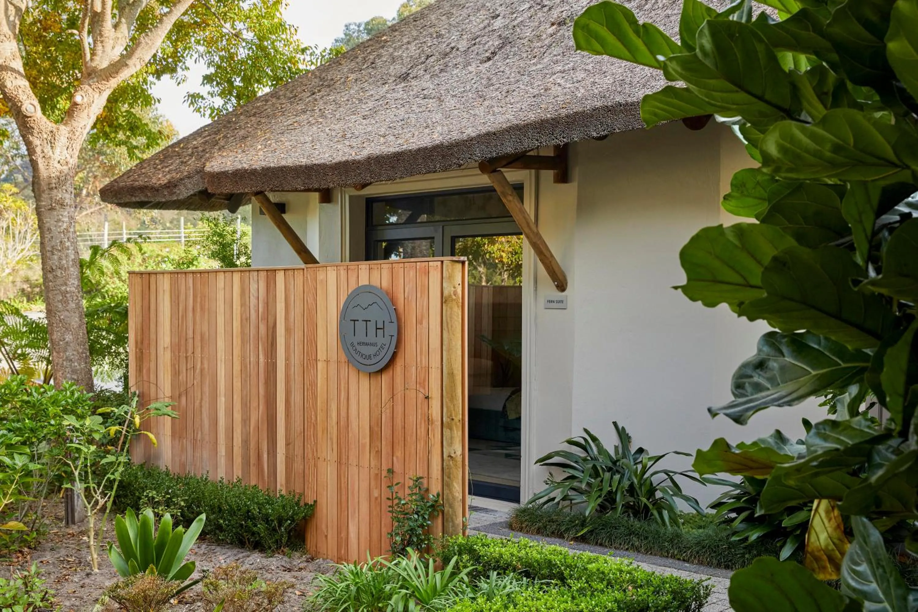 Facade/entrance in The Thatch House Boutique Hotel, Hermanus