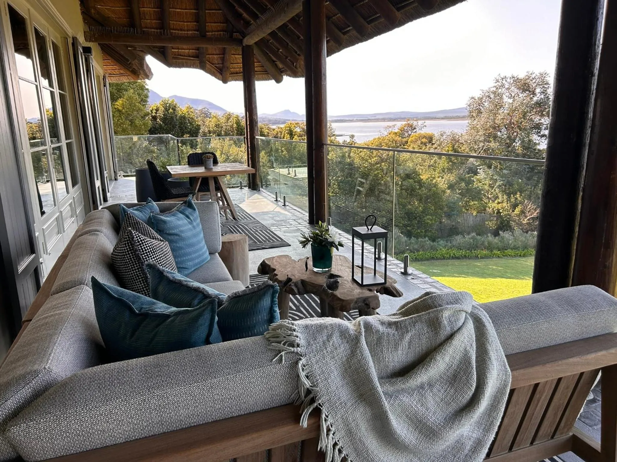 Patio in The Thatch House Boutique Hotel, Hermanus