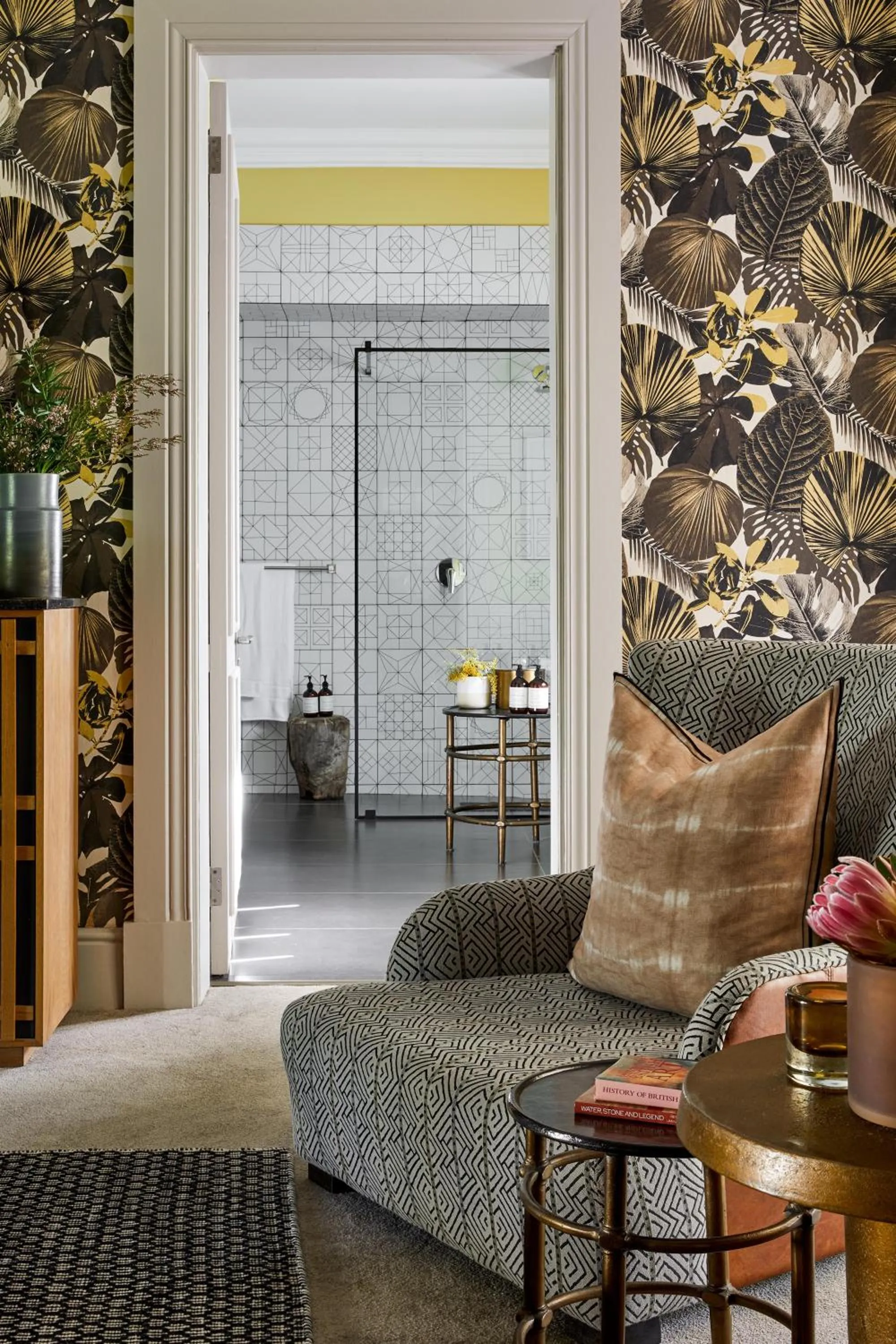 Shower in The Thatch House Boutique Hotel, Hermanus