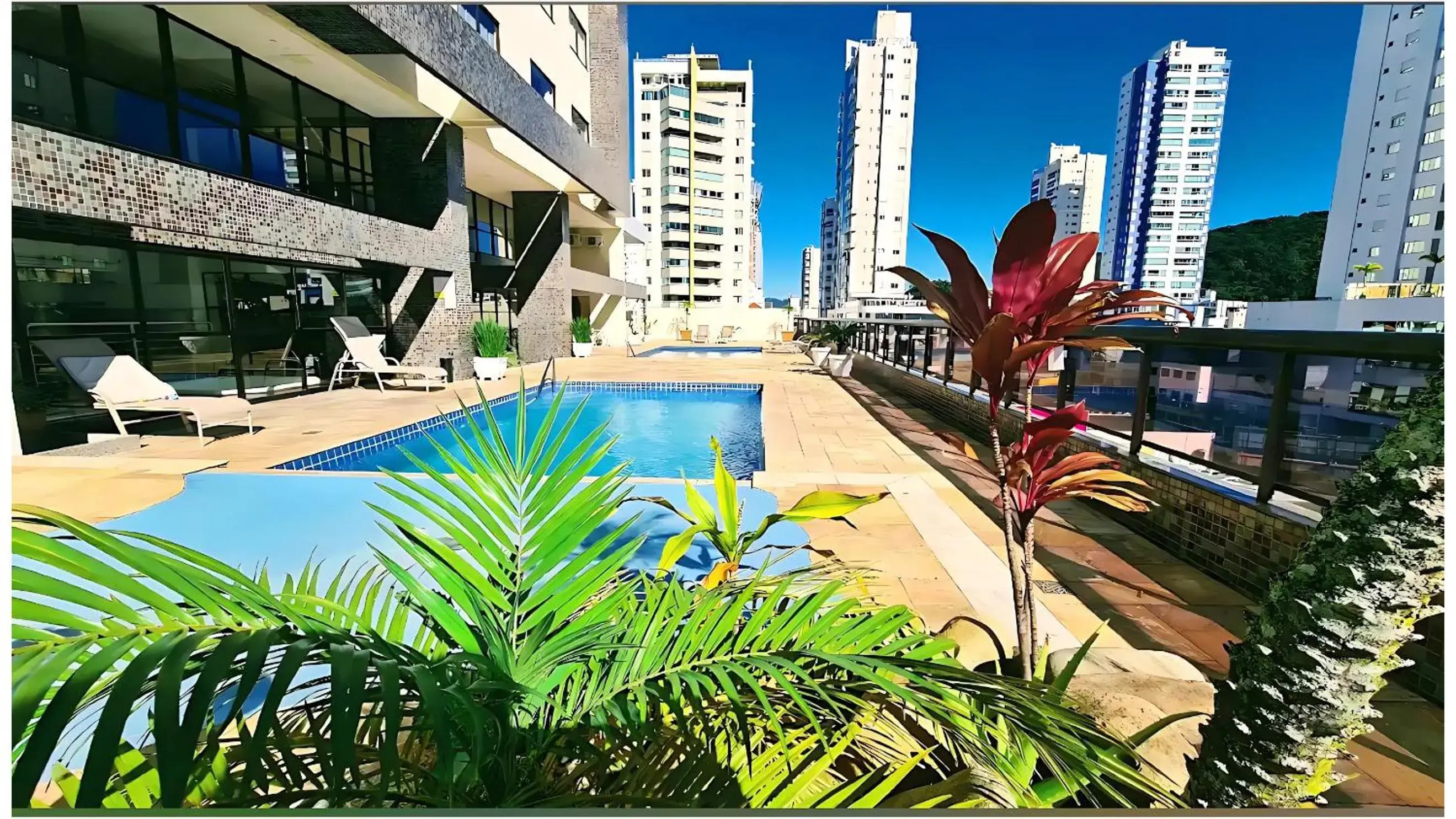 PROMOÇÃO - Vista Superior - Jacuzzi - Sauna - Piscina - Vaga Grátis 400m da Praia PROMOÇÃO - Vista Superior - Jacuzzi - Sauna - Piscina - Vaga Grátis 400m da Praia