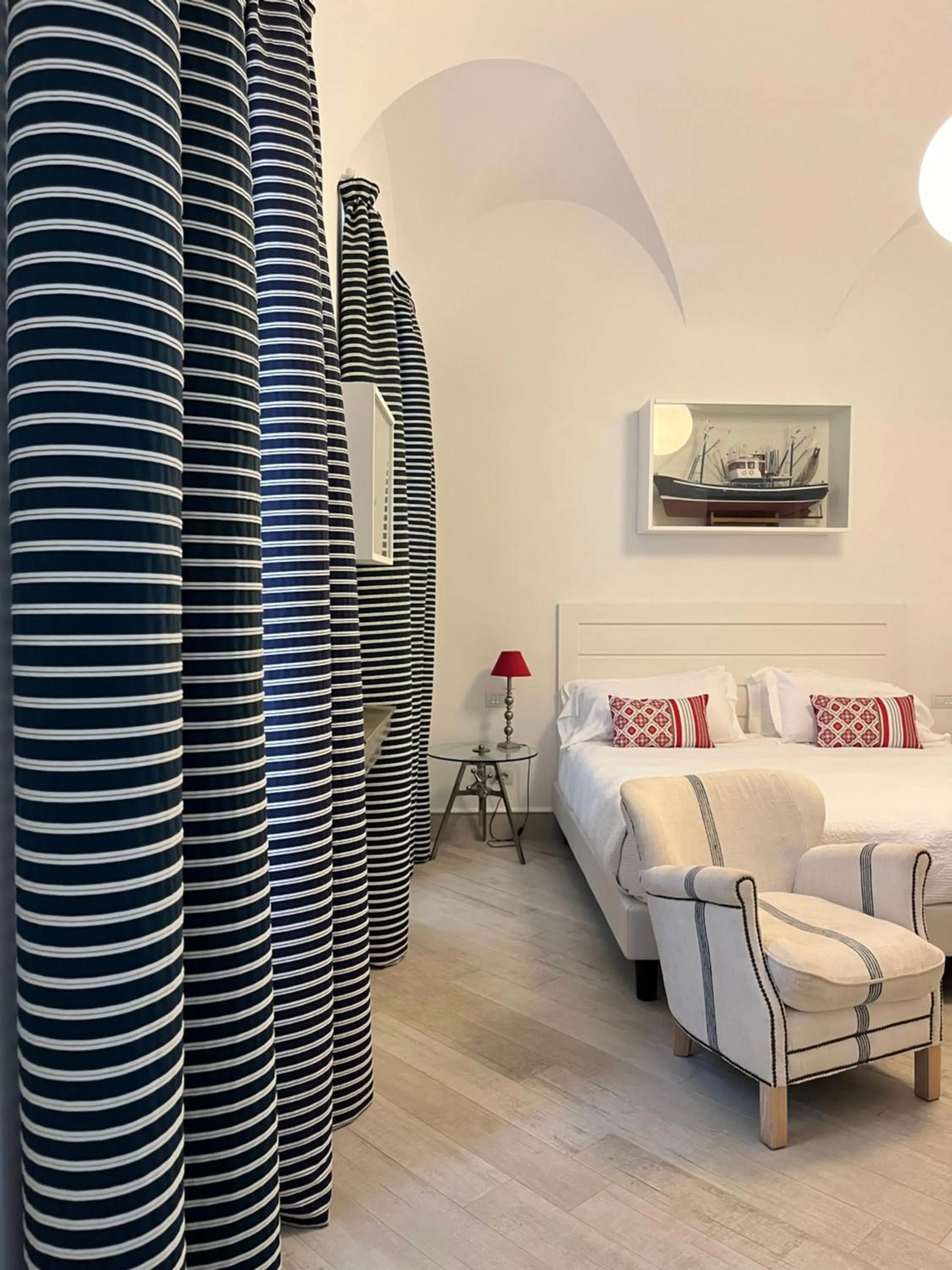 Photo of the whole room, Bed in Hotel Marina Charming Rooms