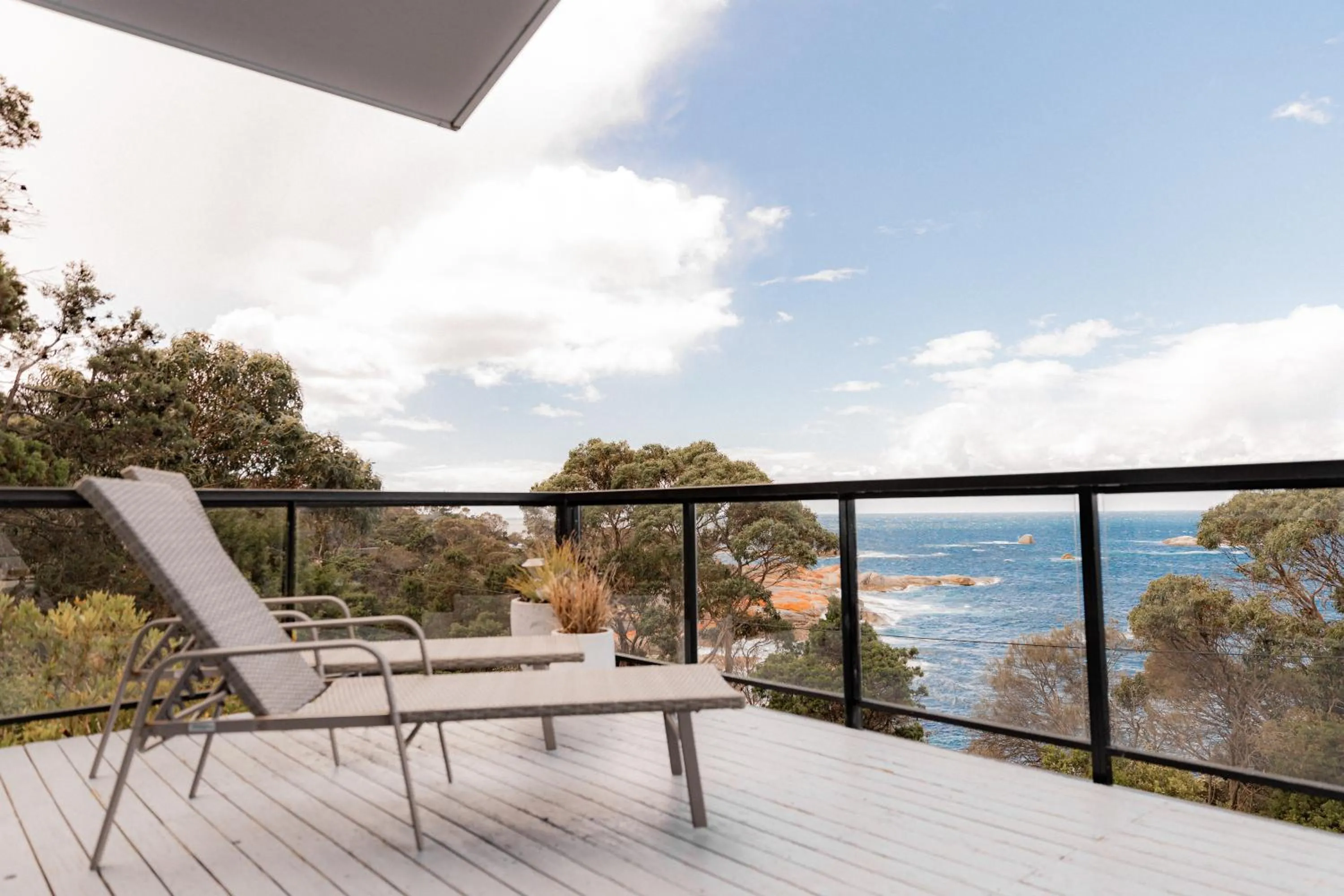 Suntrap Cove - you and the ocean