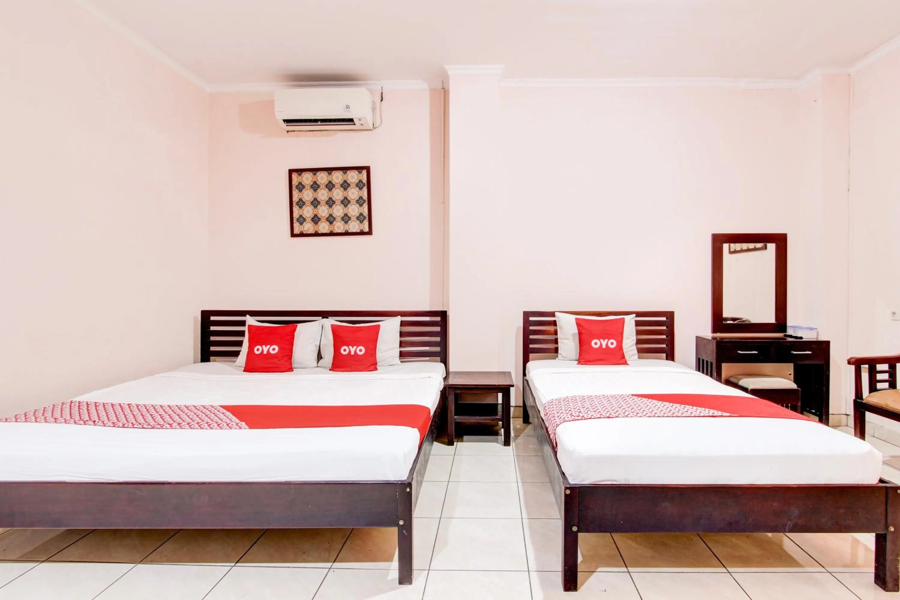 Bedroom, Bed in Collection O Simpang Lima Near Simpang Lima Semarang Formerly Hotel Eben Haezer