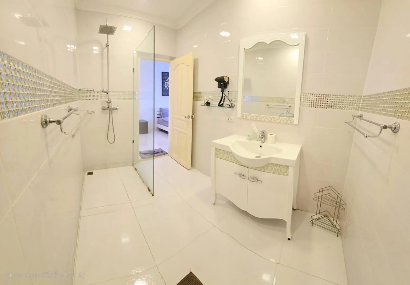Shower in Ishara Villa