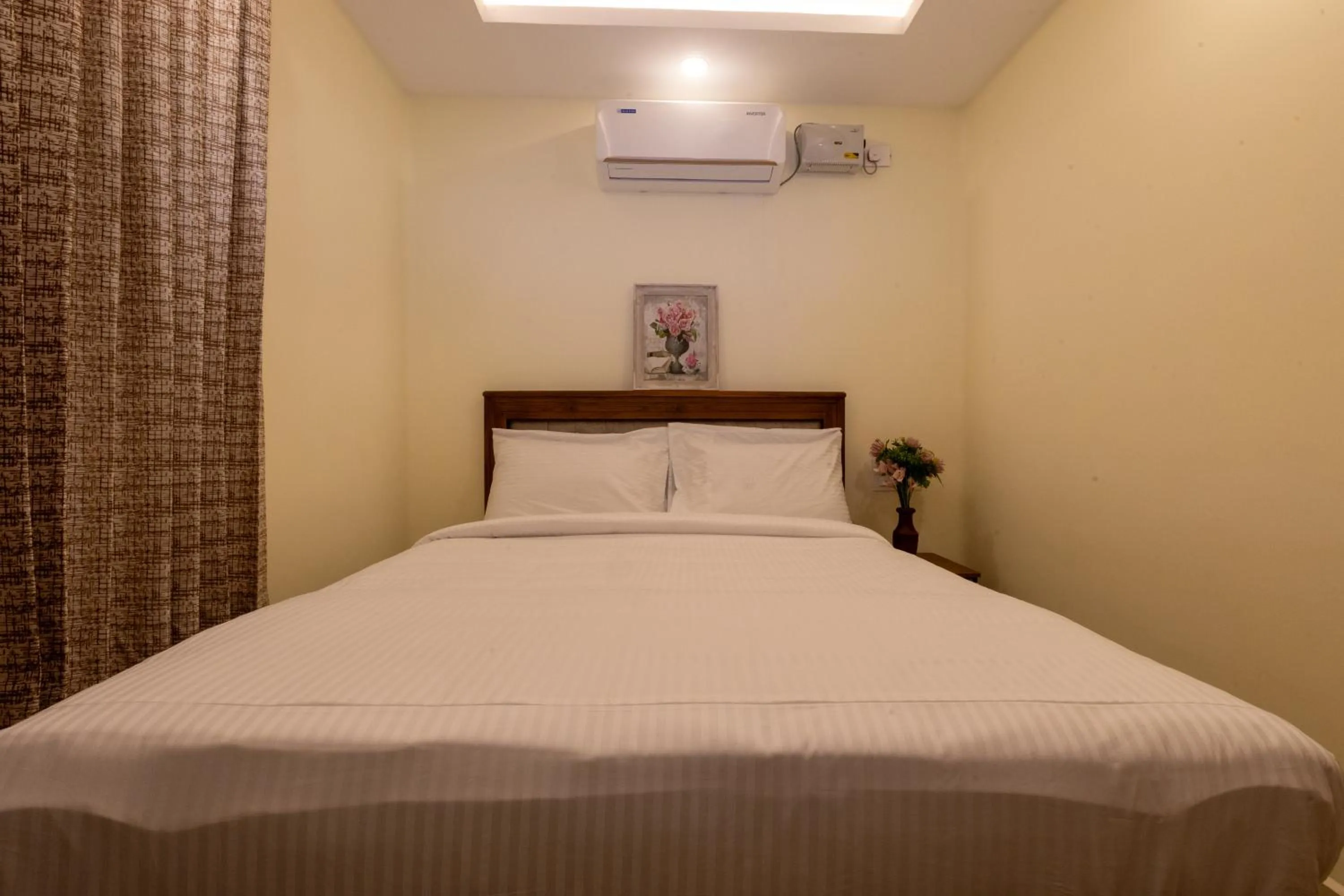 Bed in The Modern Inn