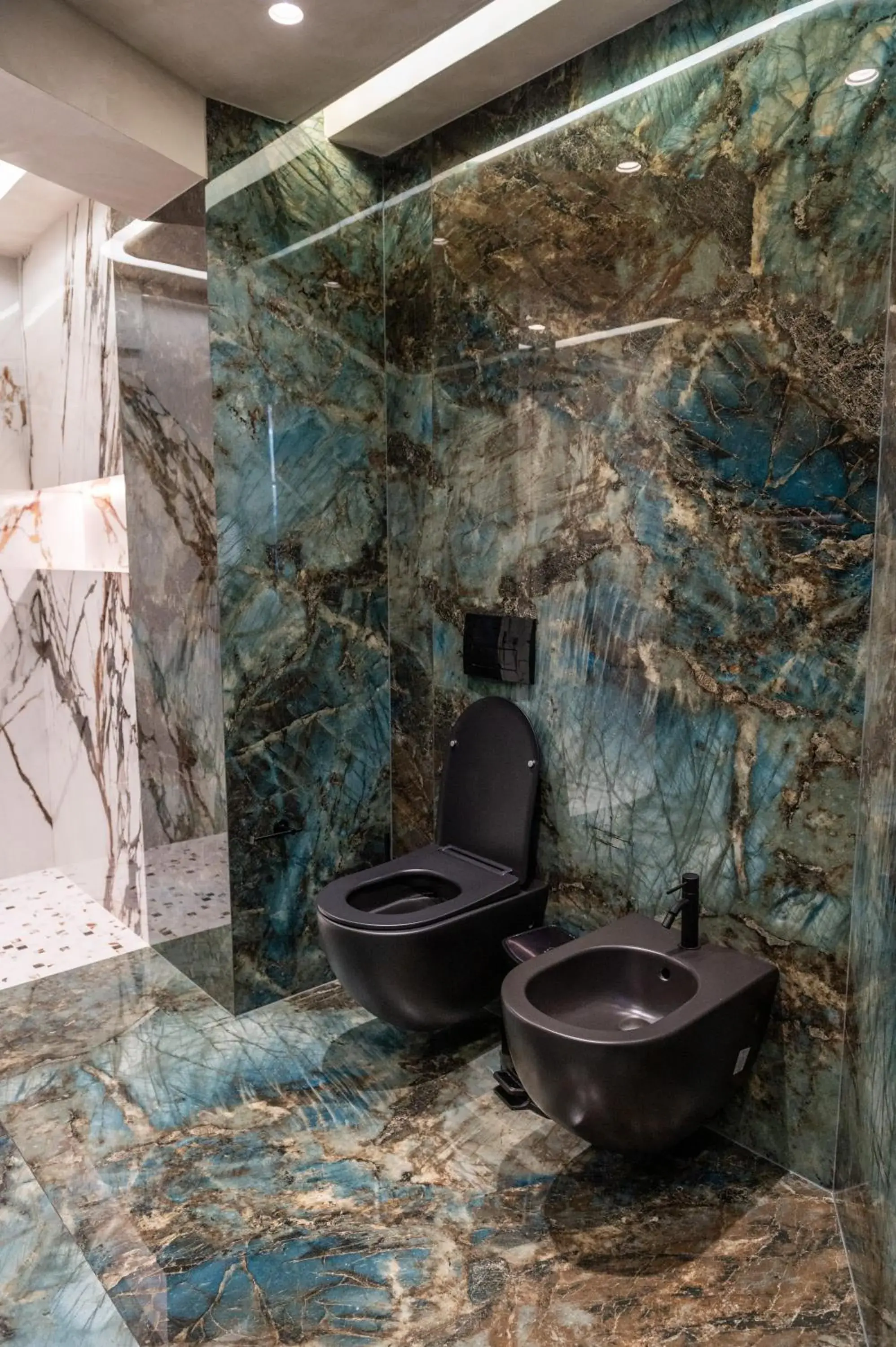 Bathroom in Mattis Hotel Bathroom in Mattis Hotel