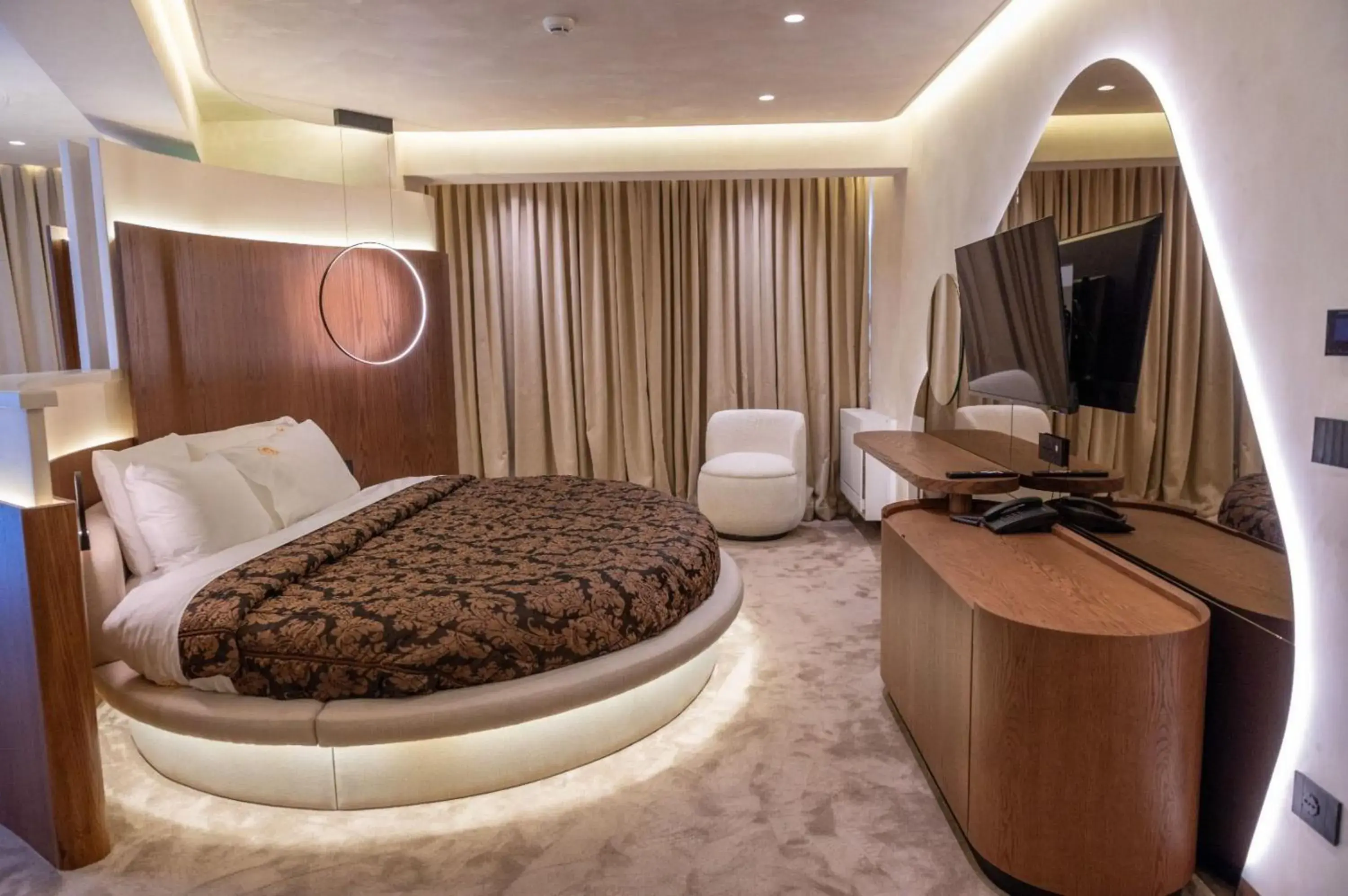 Photo of the whole room, Bed in Mattis Hotel Photo of the whole room, Bed in Mattis Hotel