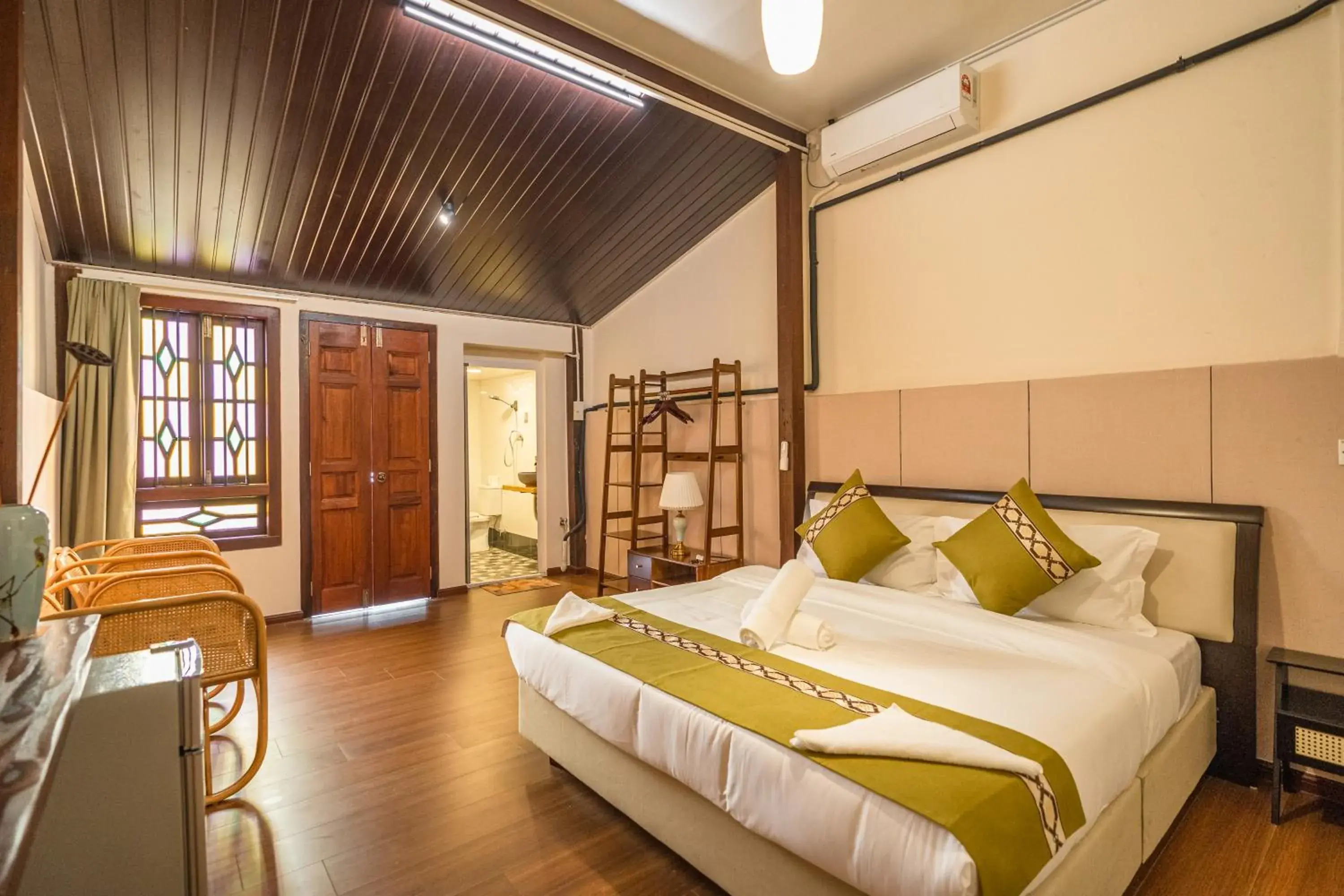 Deluxe Double Room in LINN House Peranakan Residence George Town Deluxe Double Room in LINN House Peranakan Residence George Town