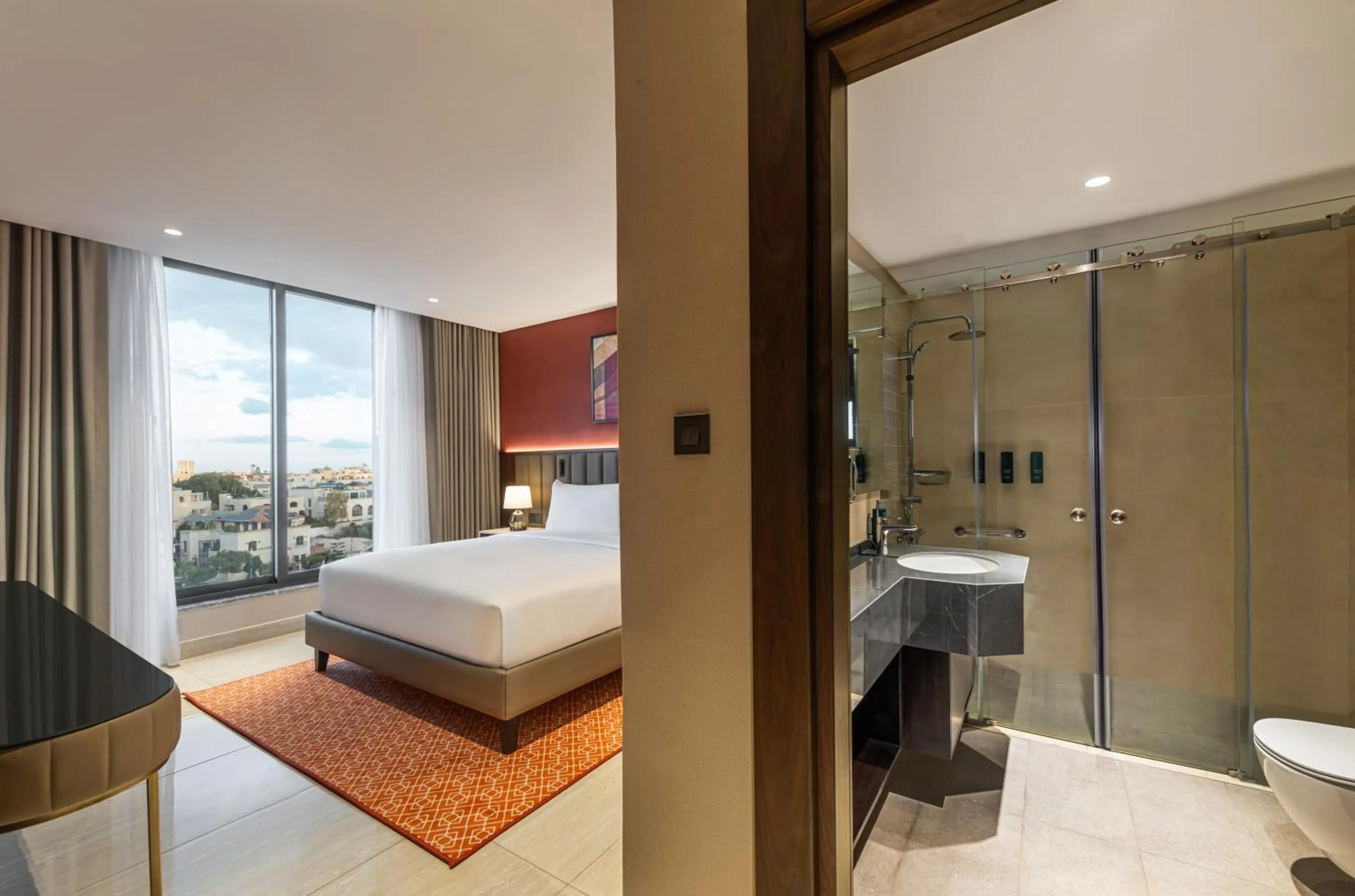 Bedroom, Bed in Doubletree By Hilton Amman Hotel & Residences