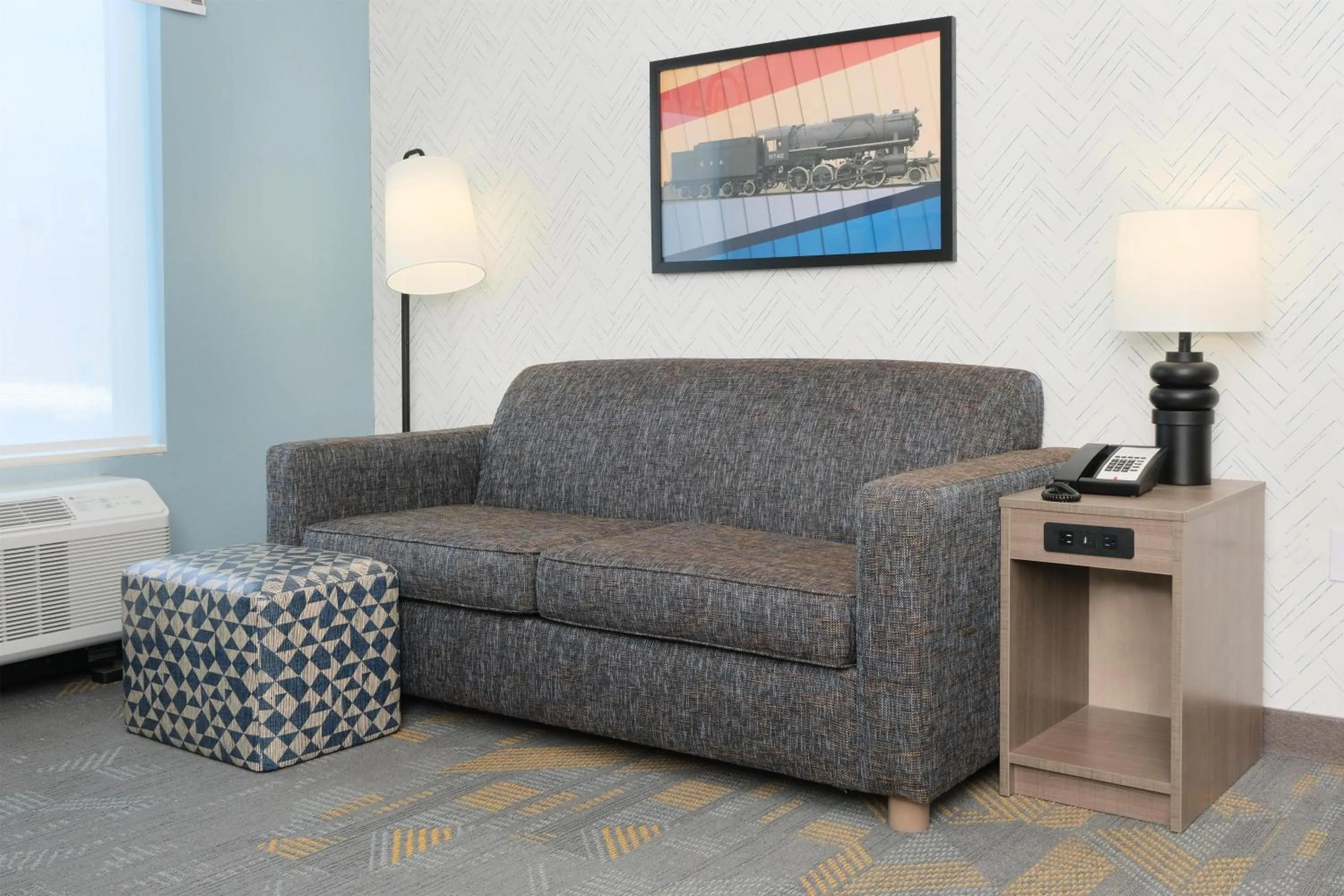 Living room in Home2 Suites By Hilton Lima