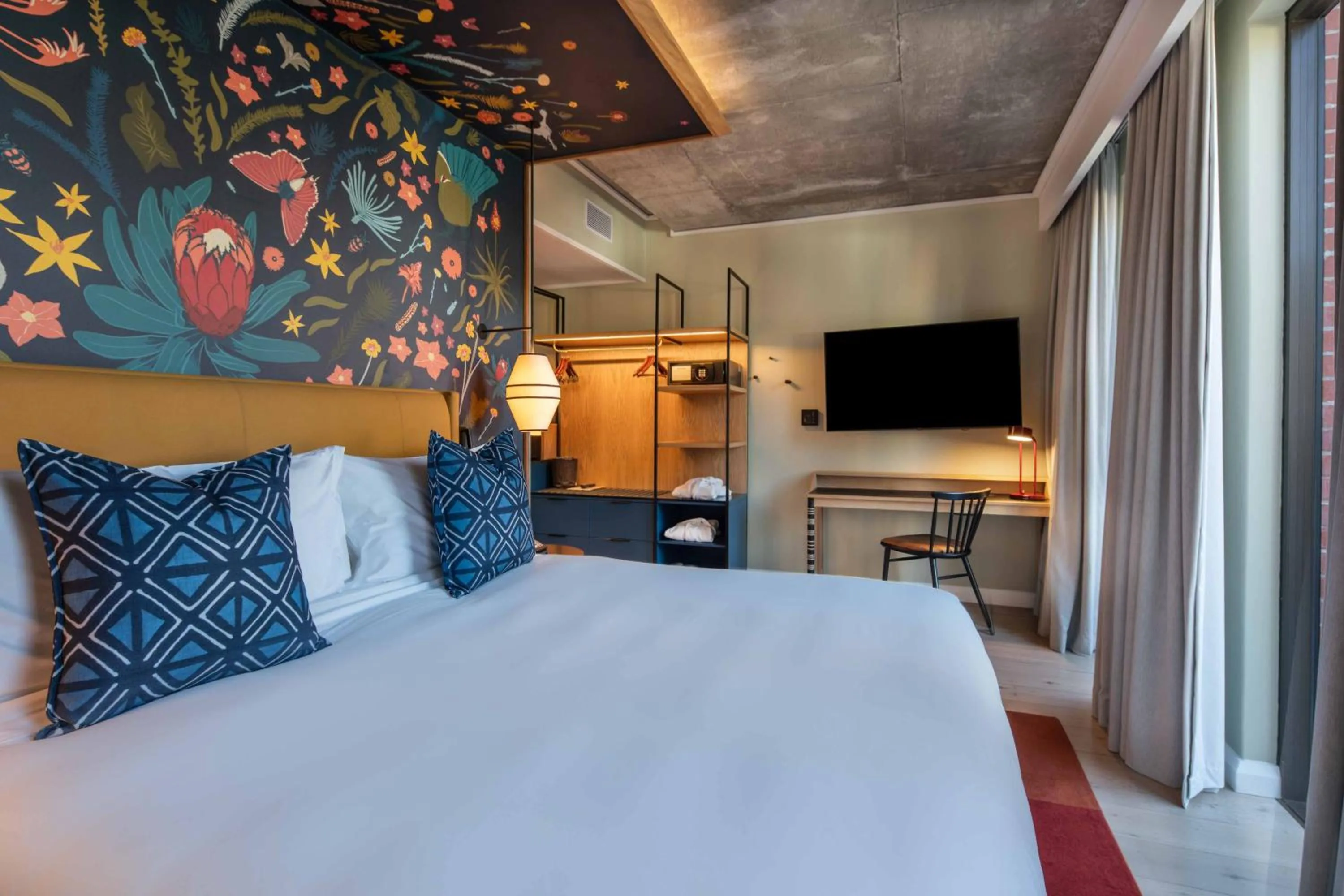 Bed in Canopy By Hilton Cape Town Longkloof