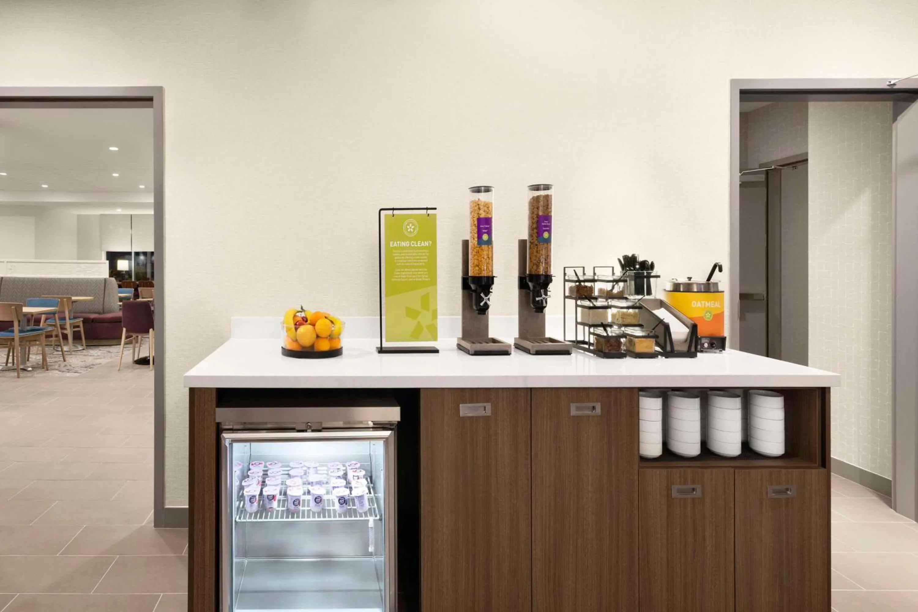 Breakfast in Home2 Suites By Hilton San Juan