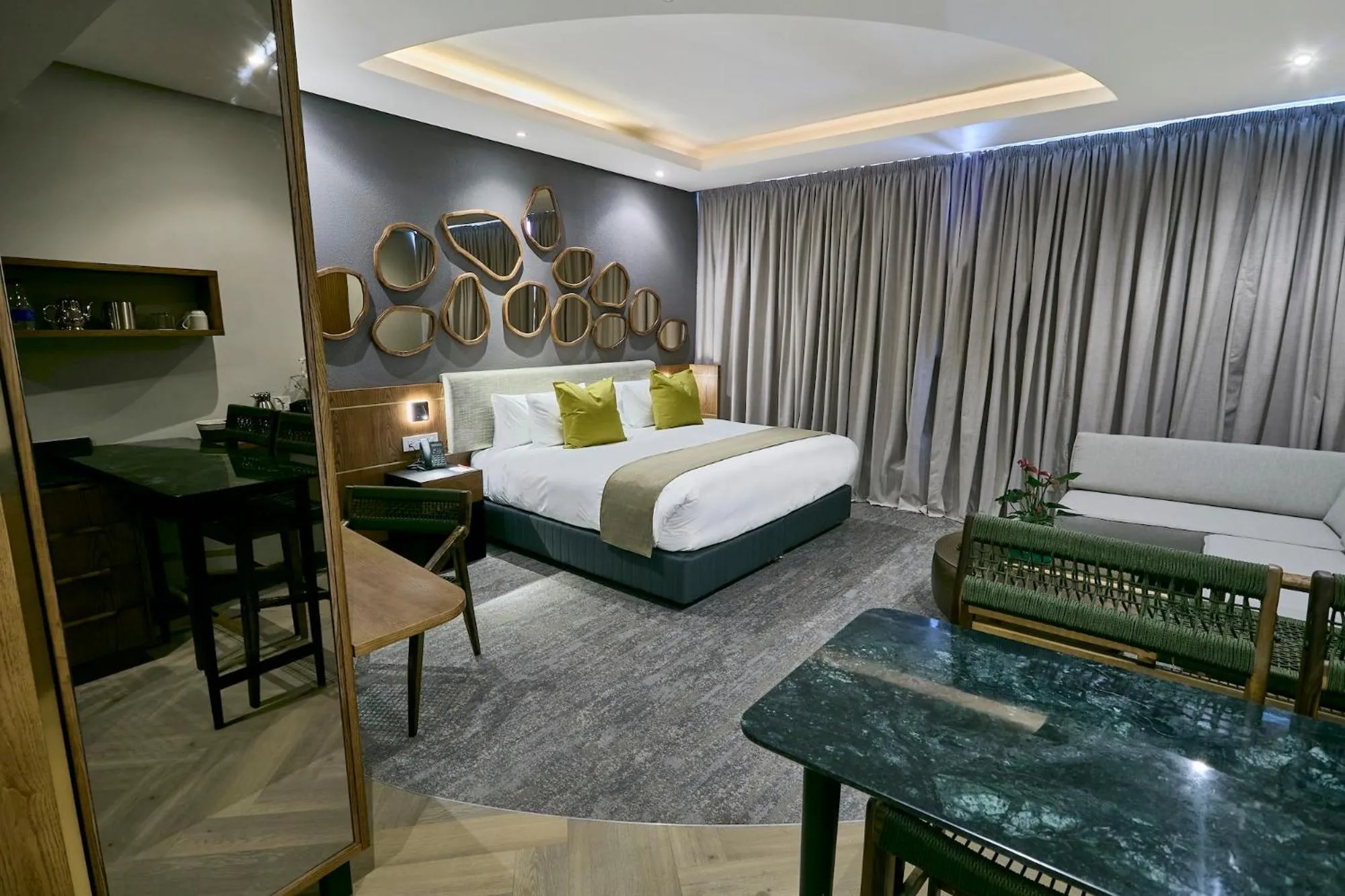 Photo of the whole room, Bed in Cresta Grande Jwaneng