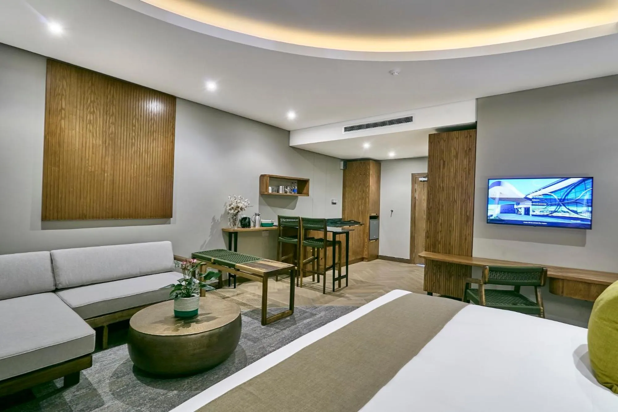 Photo of the whole room in Cresta Grande Jwaneng