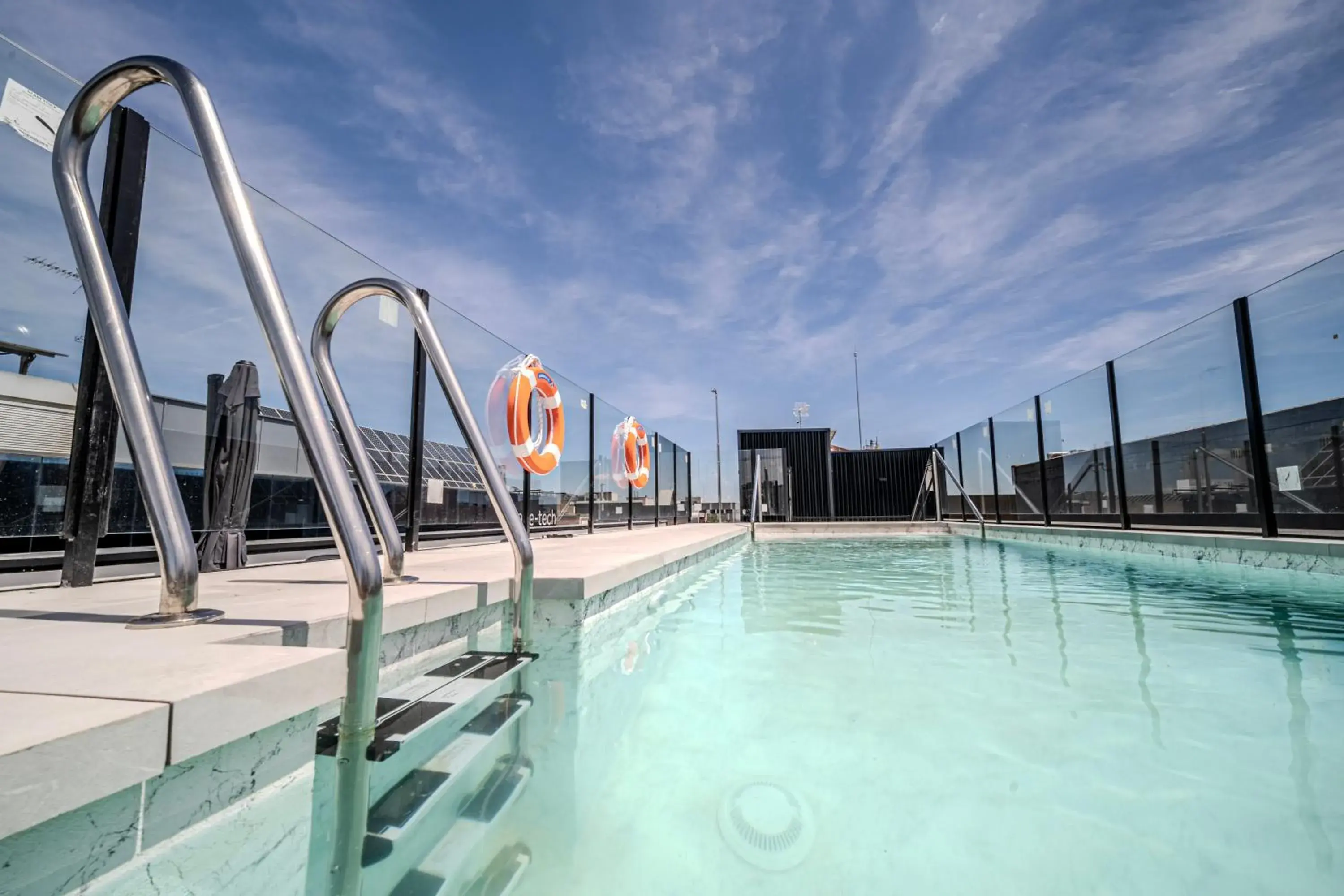 Swimming pool in ITC Madrid by Soho Boutique Swimming pool in ITC Madrid by Soho Boutique
