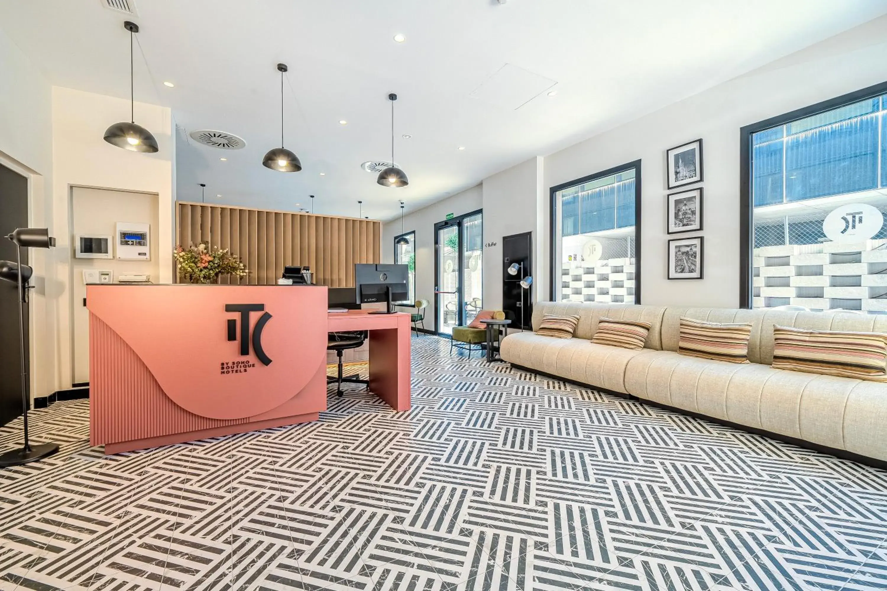 Lobby or reception in ITC Madrid by Soho Boutique Lobby or reception in ITC Madrid by Soho Boutique