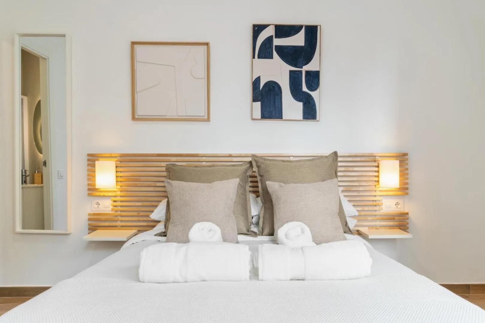 Bed in Livinn House - Self Check in