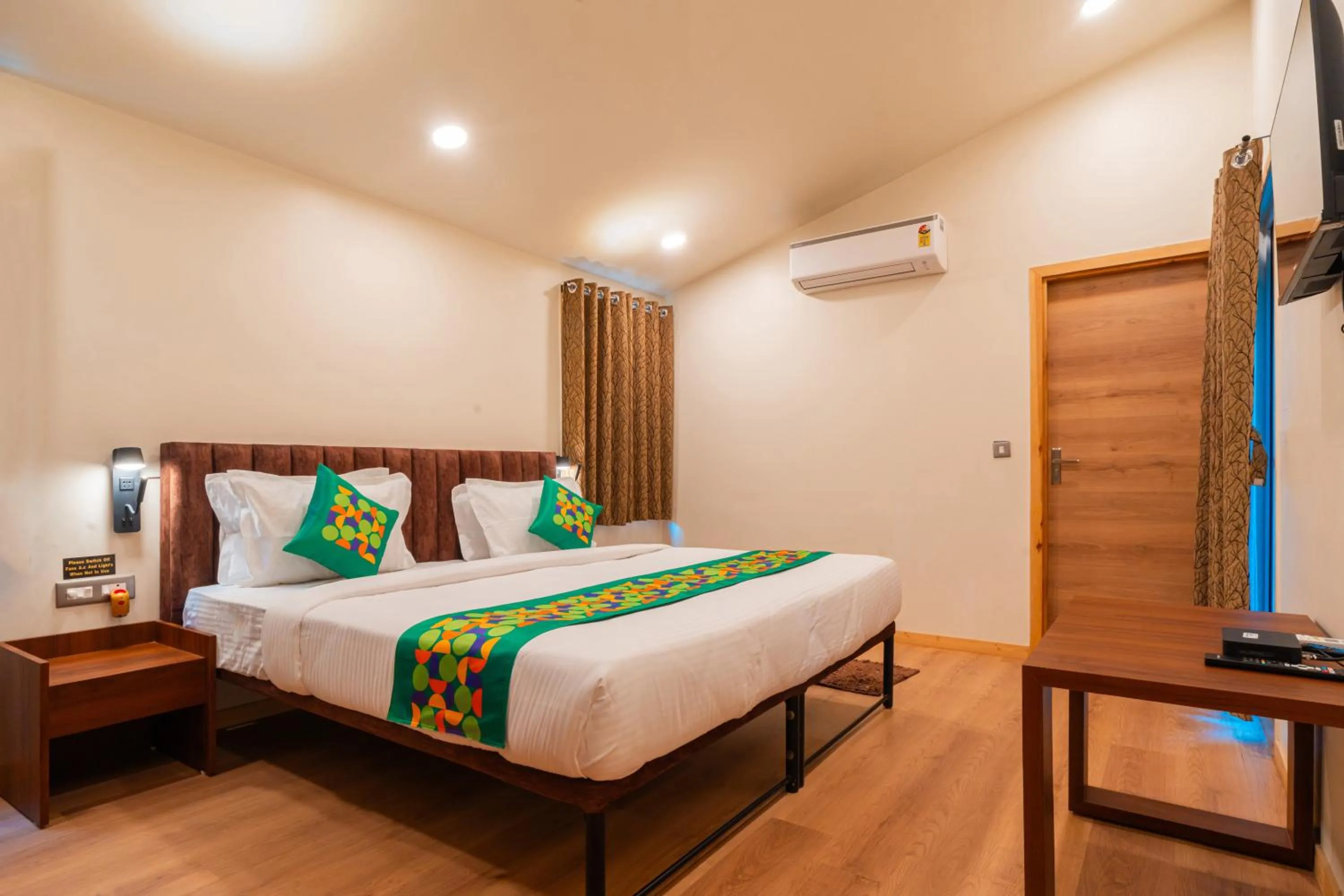 Bedroom, Bed in Treebo Premium Mowgli's Den, Pench