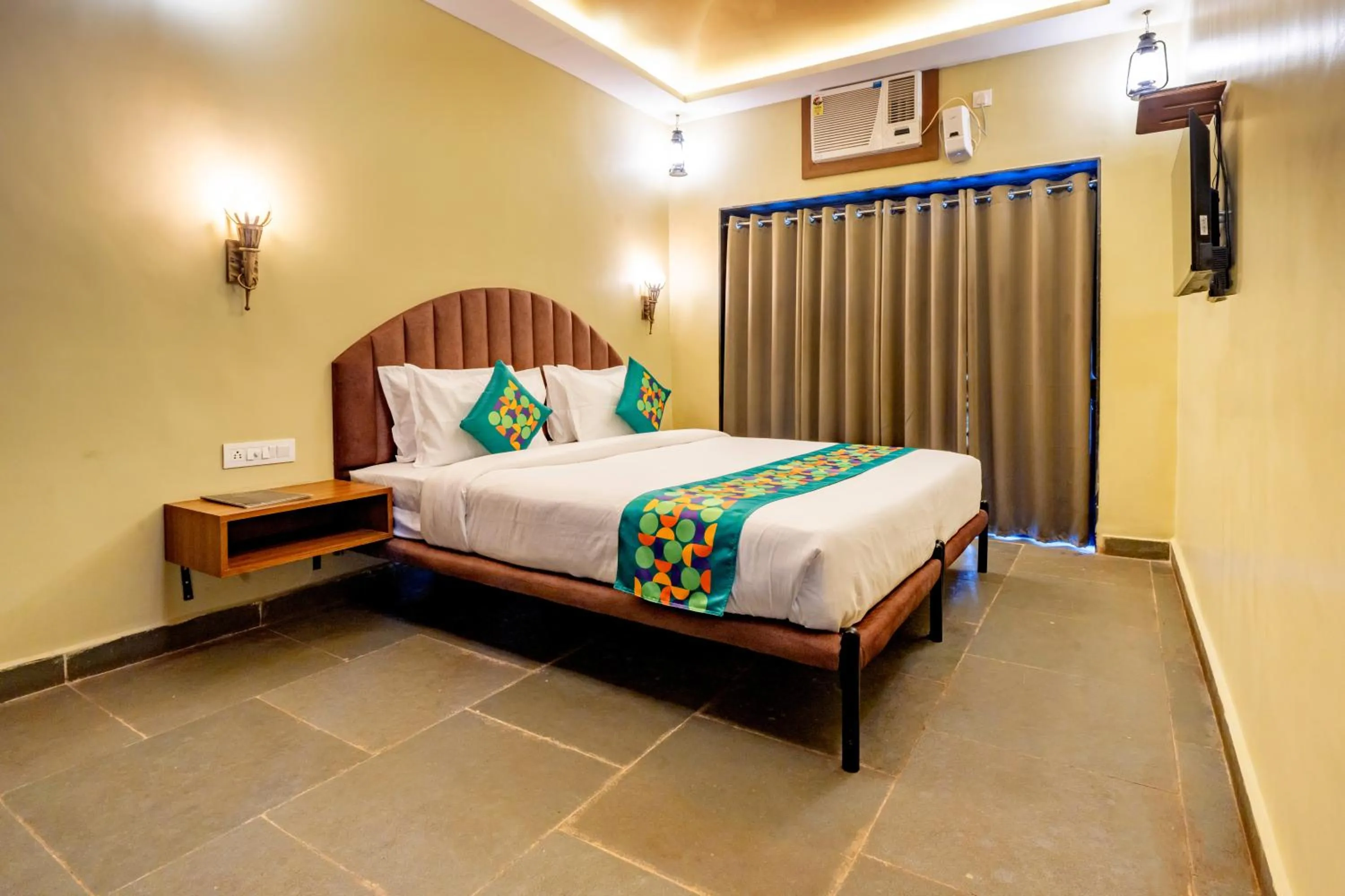 Bedroom, Bed in Treebo Premium Mowgli's Den, Pench