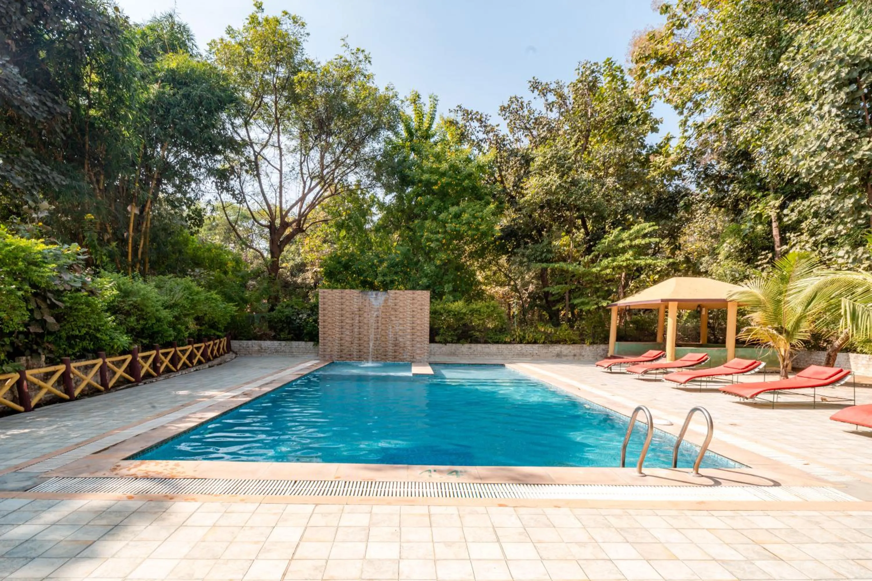 Swimming pool in Treebo Premium Mowgli's Den, Pench