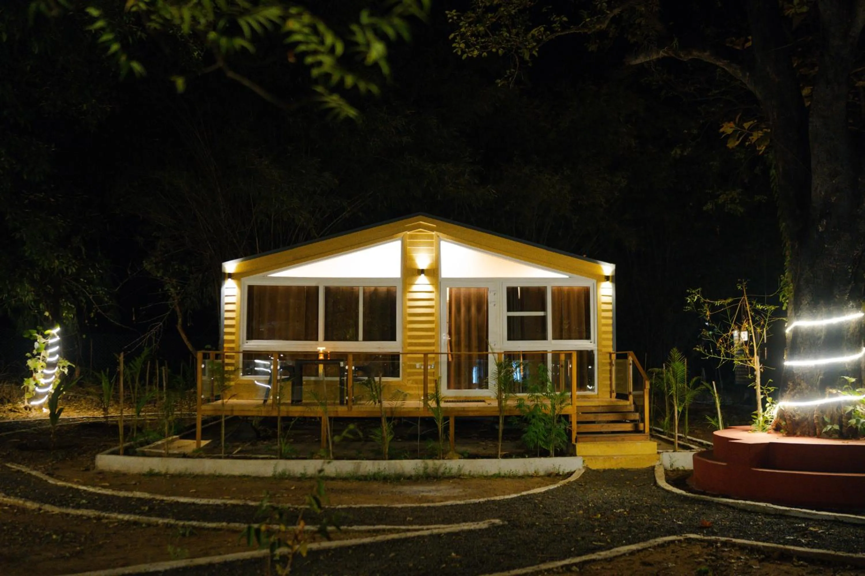 Property building in Treebo Premium Mowgli's Den, Pench