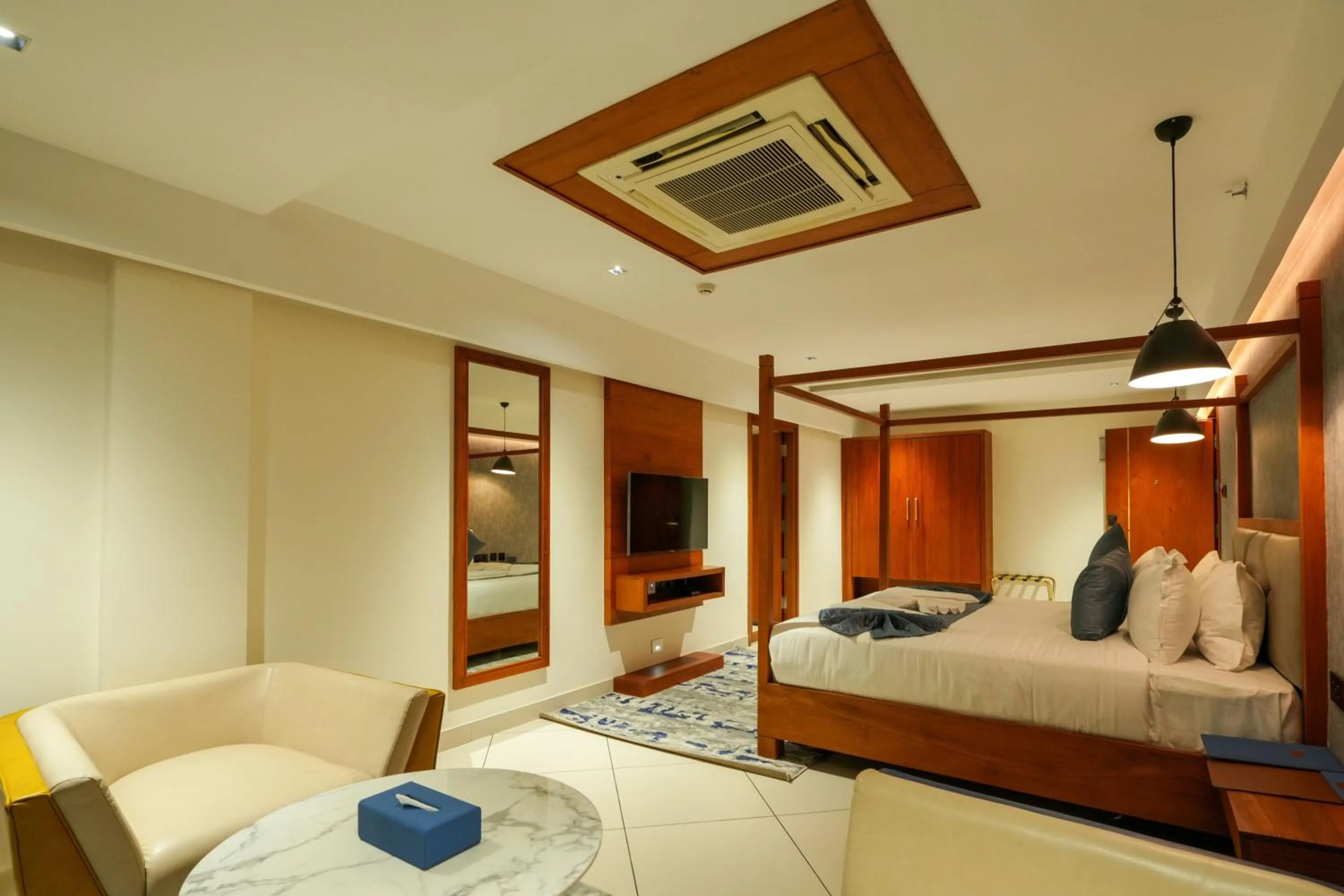 Mazarine Hotels & Resorts LLP