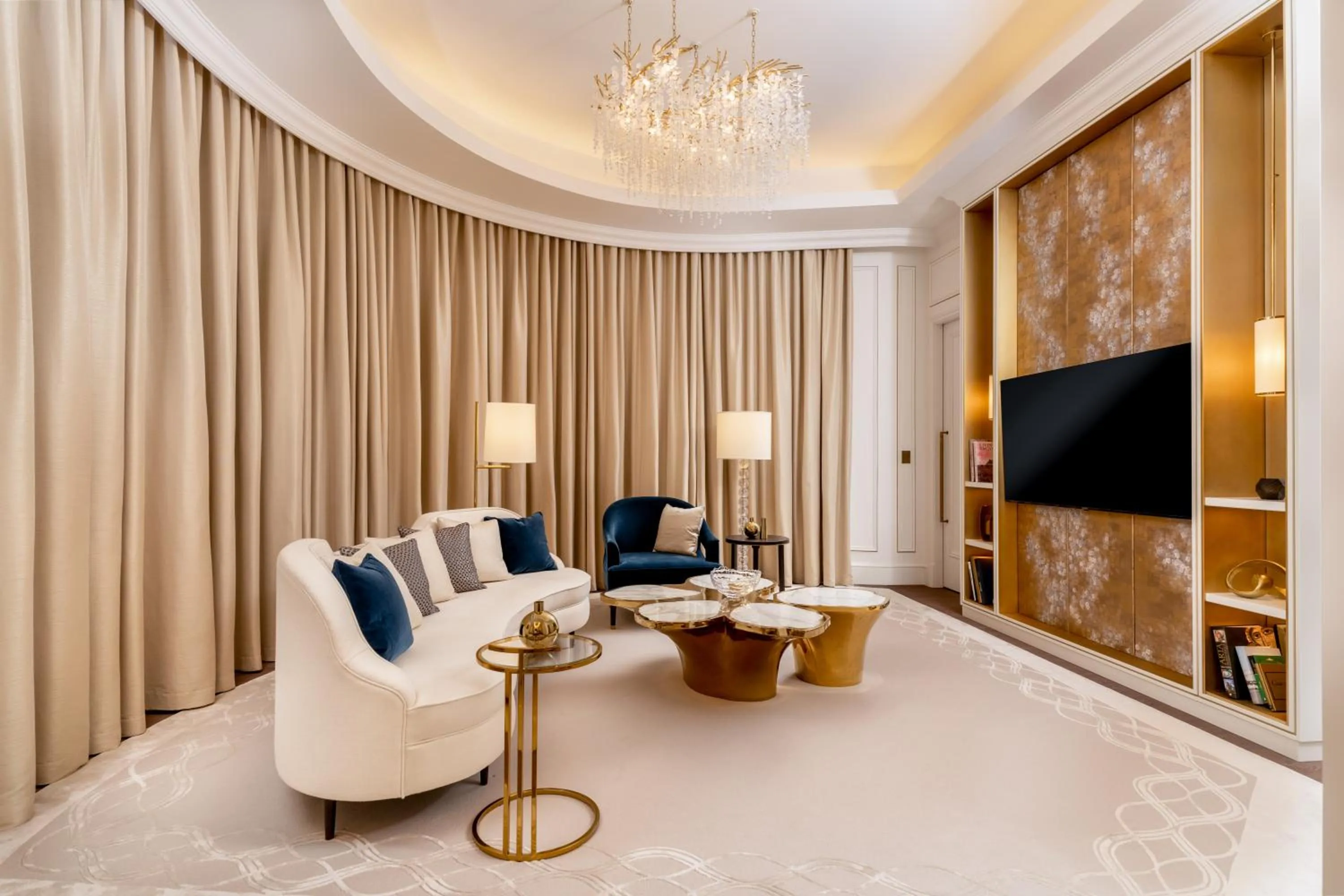 Living room in Corinthia Grand Hotel du Boulevard Bucharest
