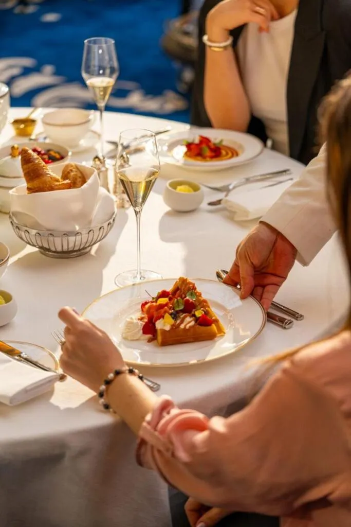 Breakfast in Corinthia Grand Hotel du Boulevard Bucharest