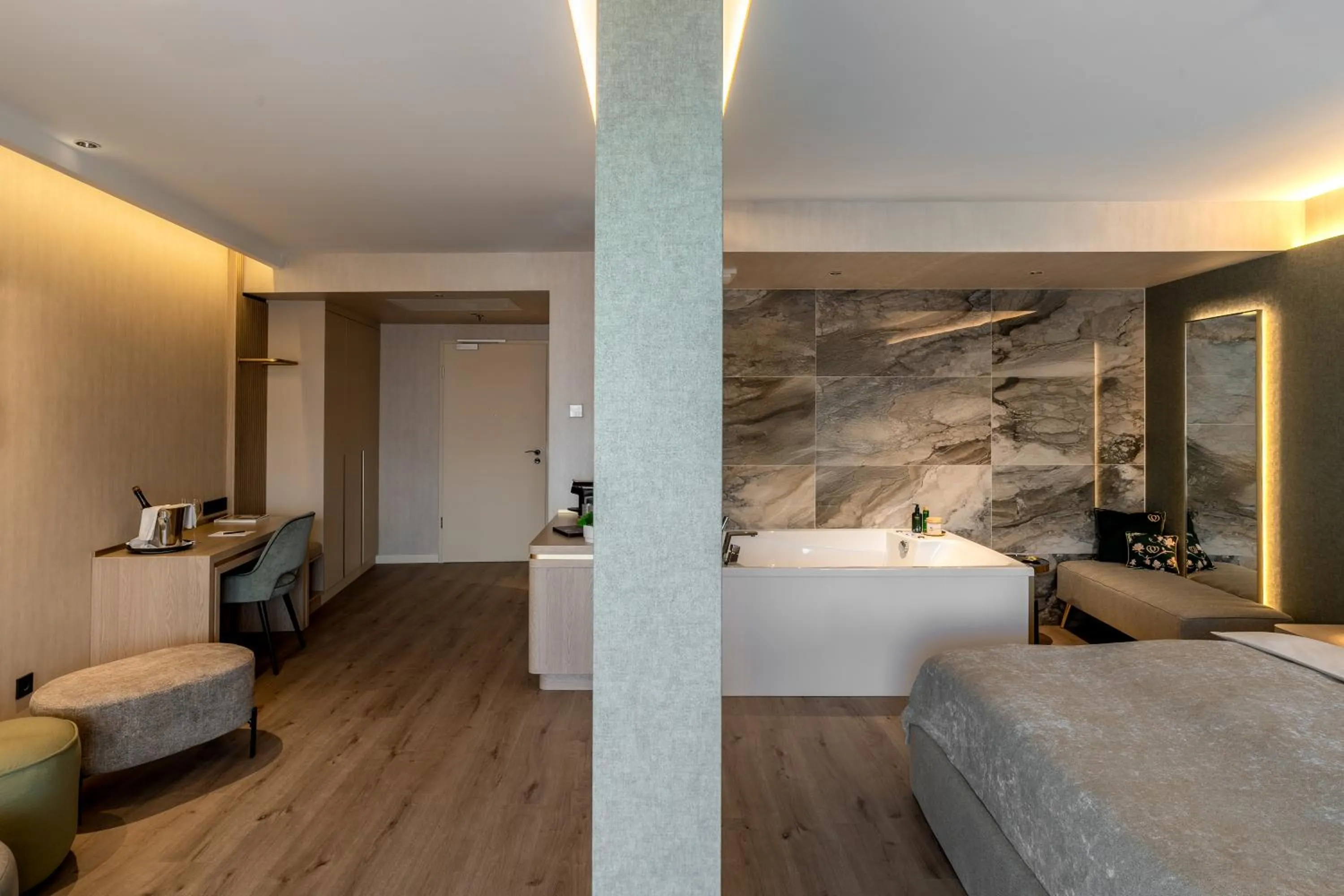 Bed in Le Primore Hotel & Spa