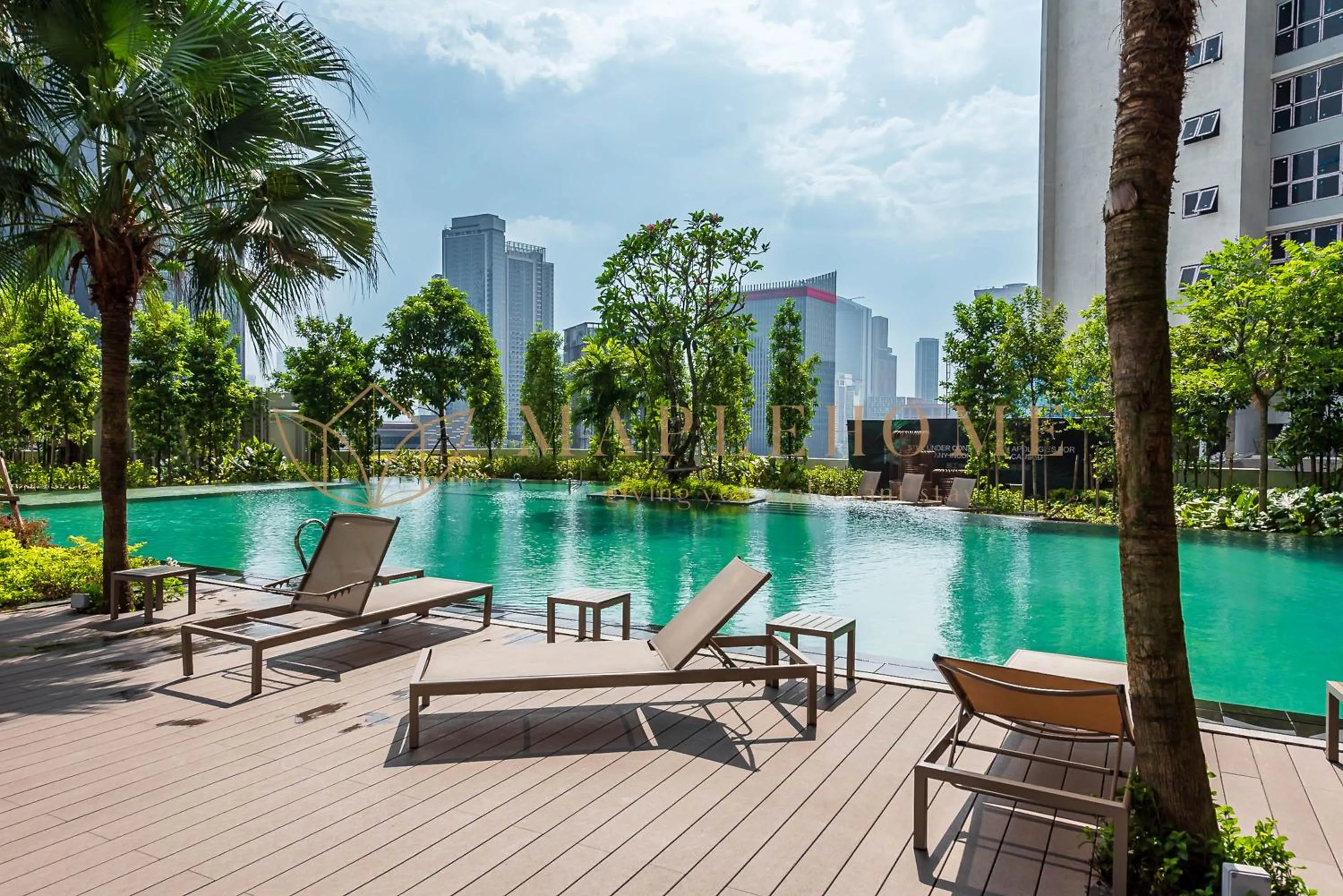 Swimming pool in Agile Premier Suites Kuala Lumpur