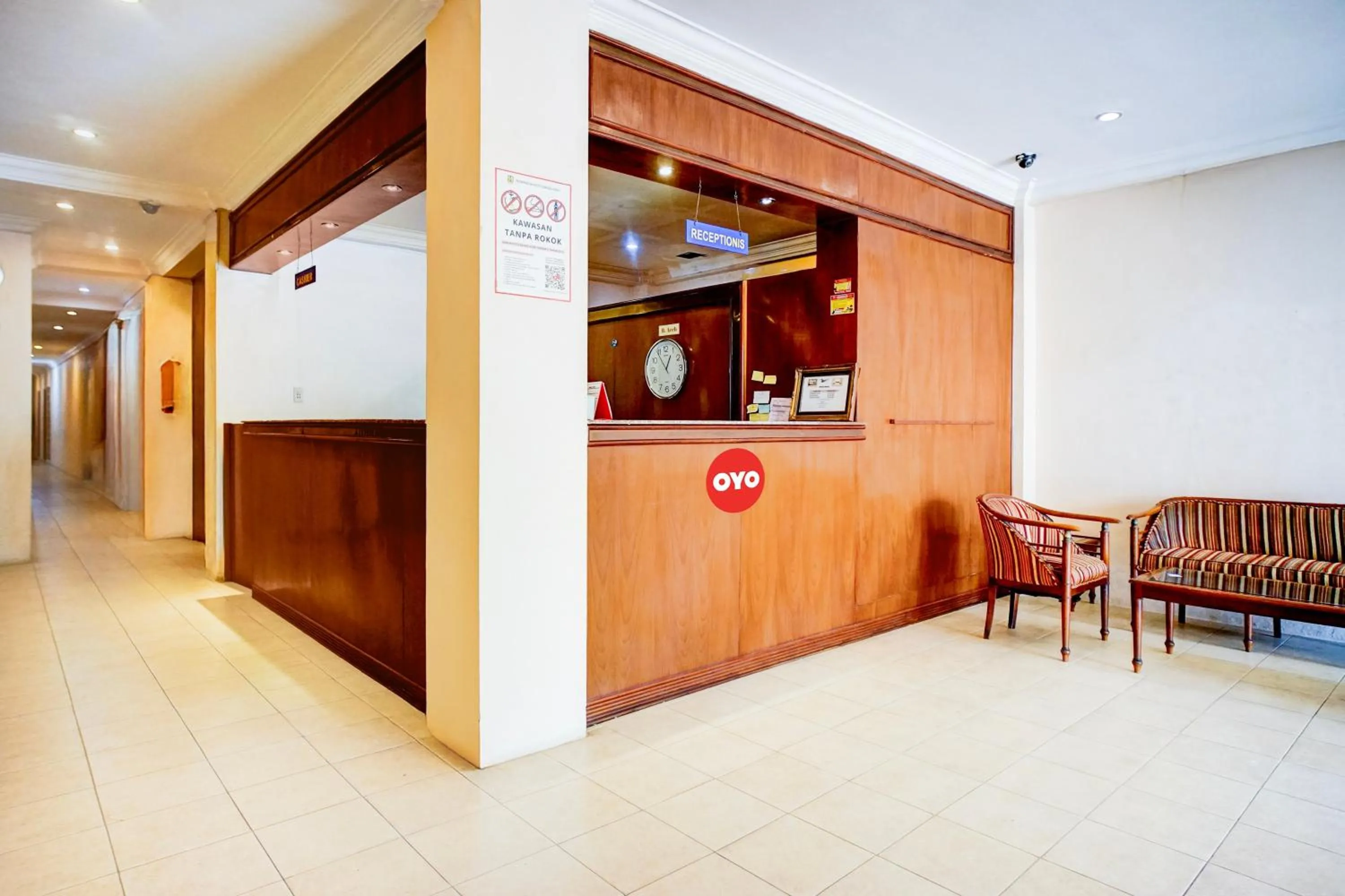 Lobby or reception in Collection O Peunayong Near Masjid Raya Baiturrahman Formerly Siwah Hotel