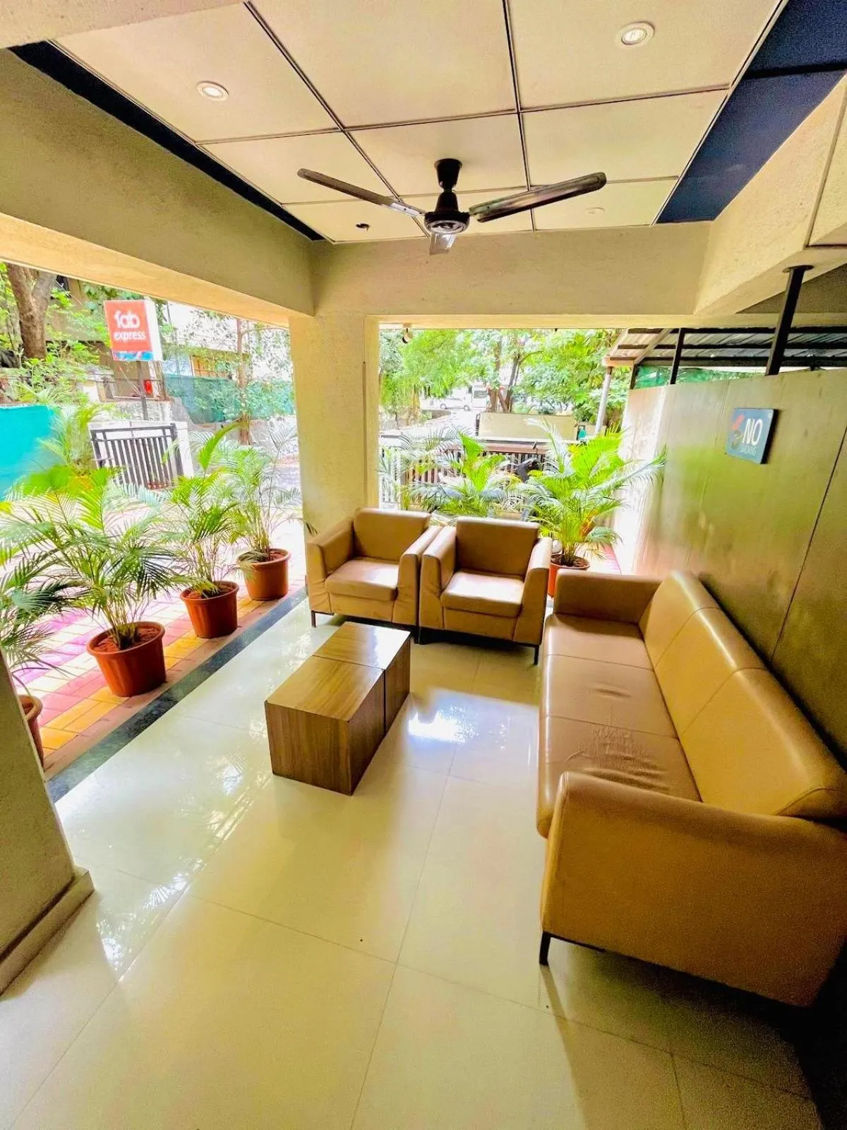 Seating area in Hotel Marvel