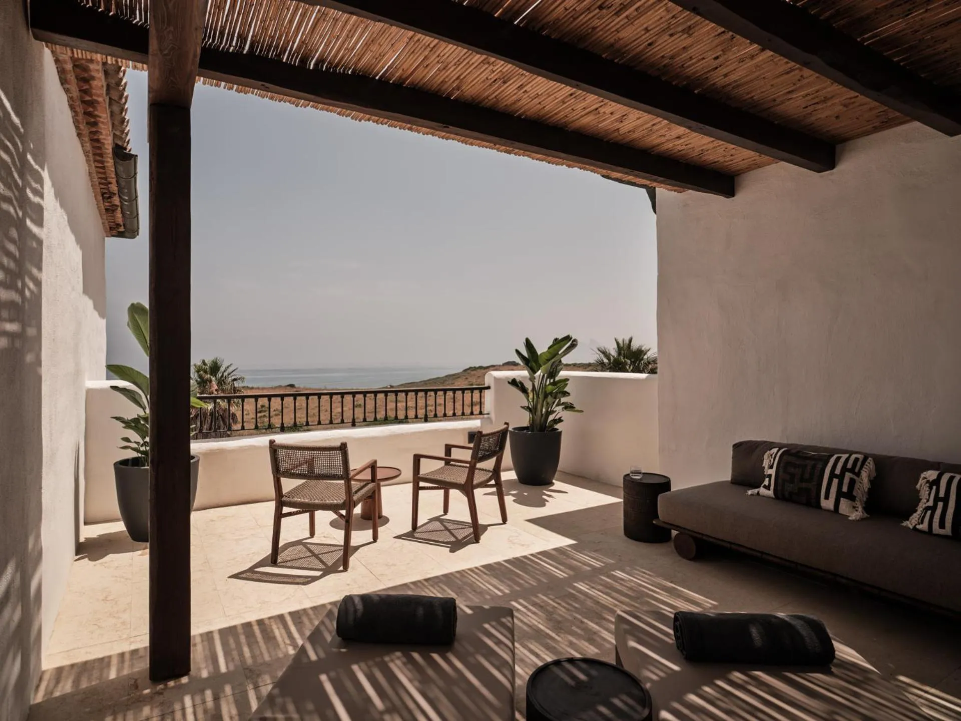 Roof Terrace Sea View in OKU Andalusia