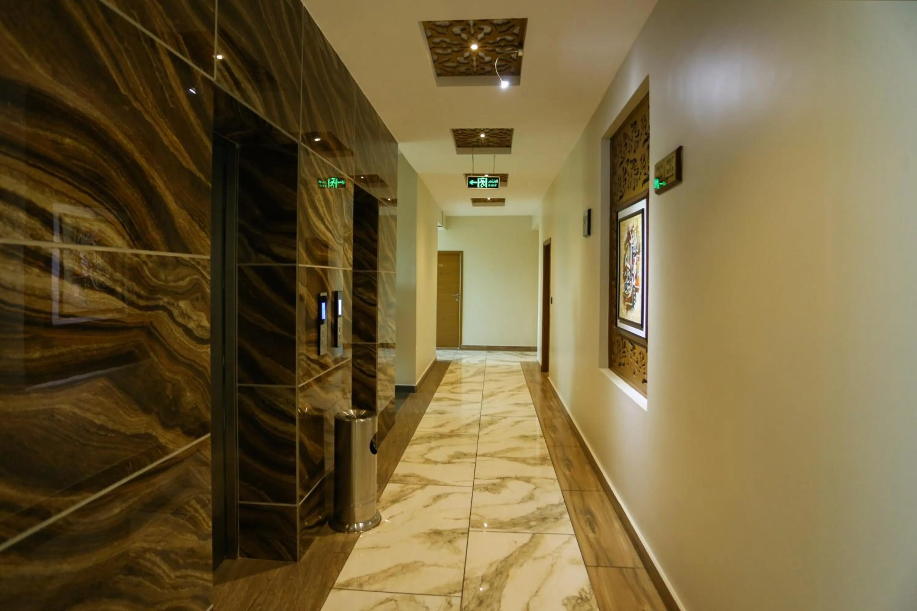 Property building in Hotel Pearl Inn