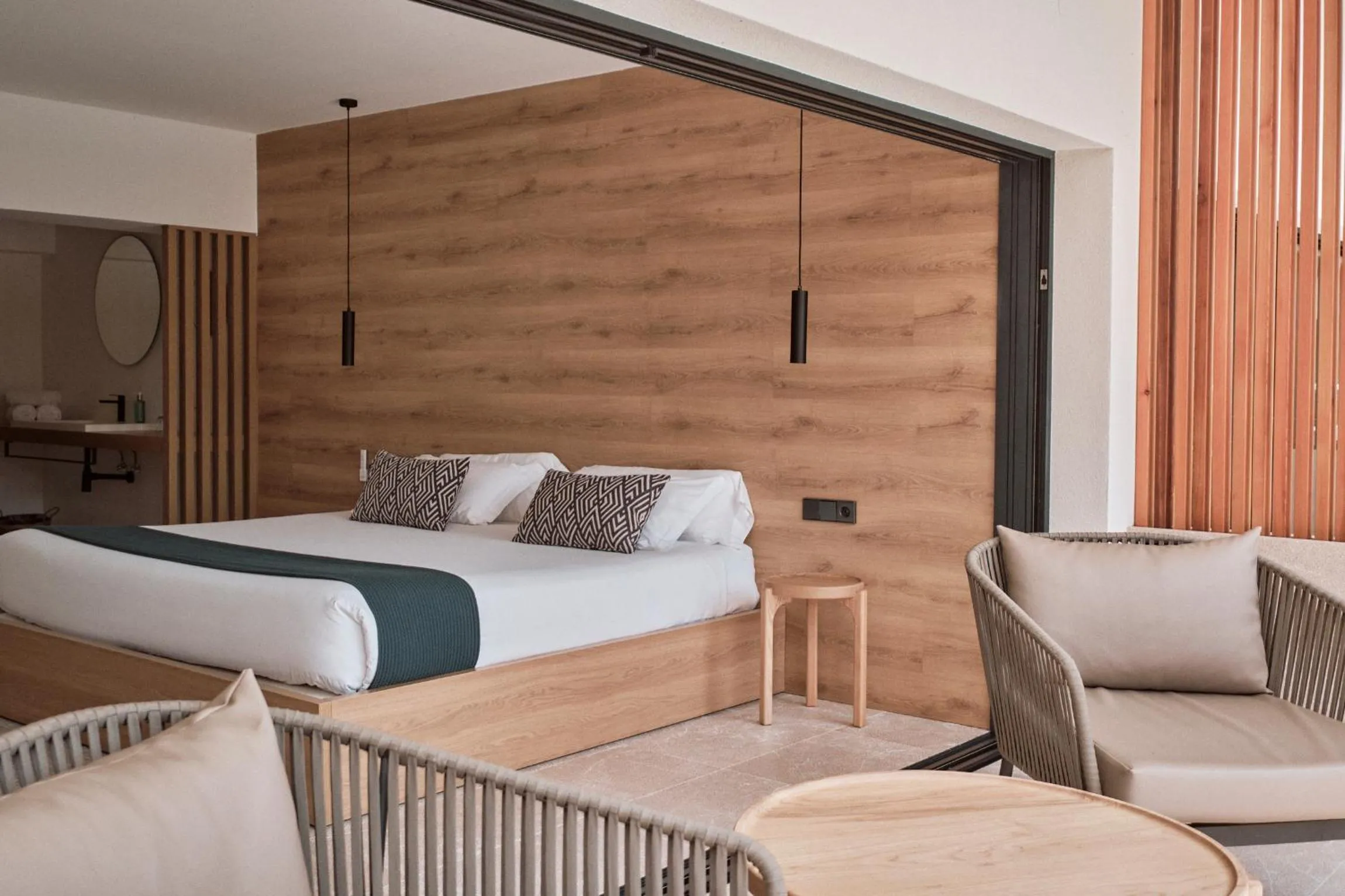 Photo of the whole room, Bed in Las Gaviotas Suites Hotel & Spa