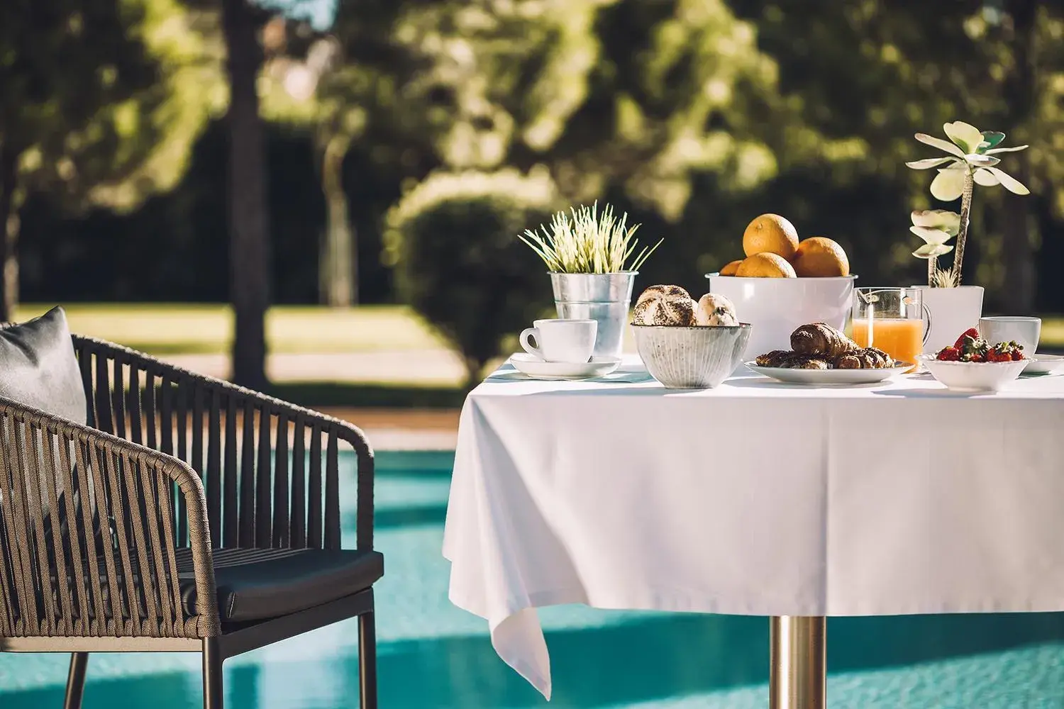 Breakfast in Las Gaviotas Suites Hotel & Spa Breakfast in Las Gaviotas Suites Hotel & Spa