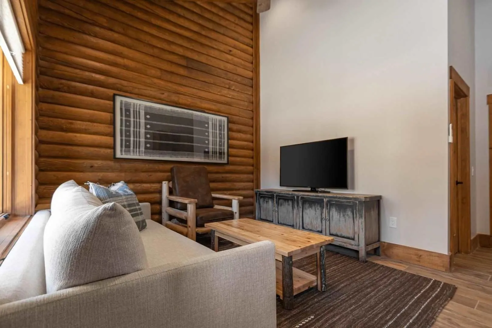 Living room in The Timber at Holly Branch