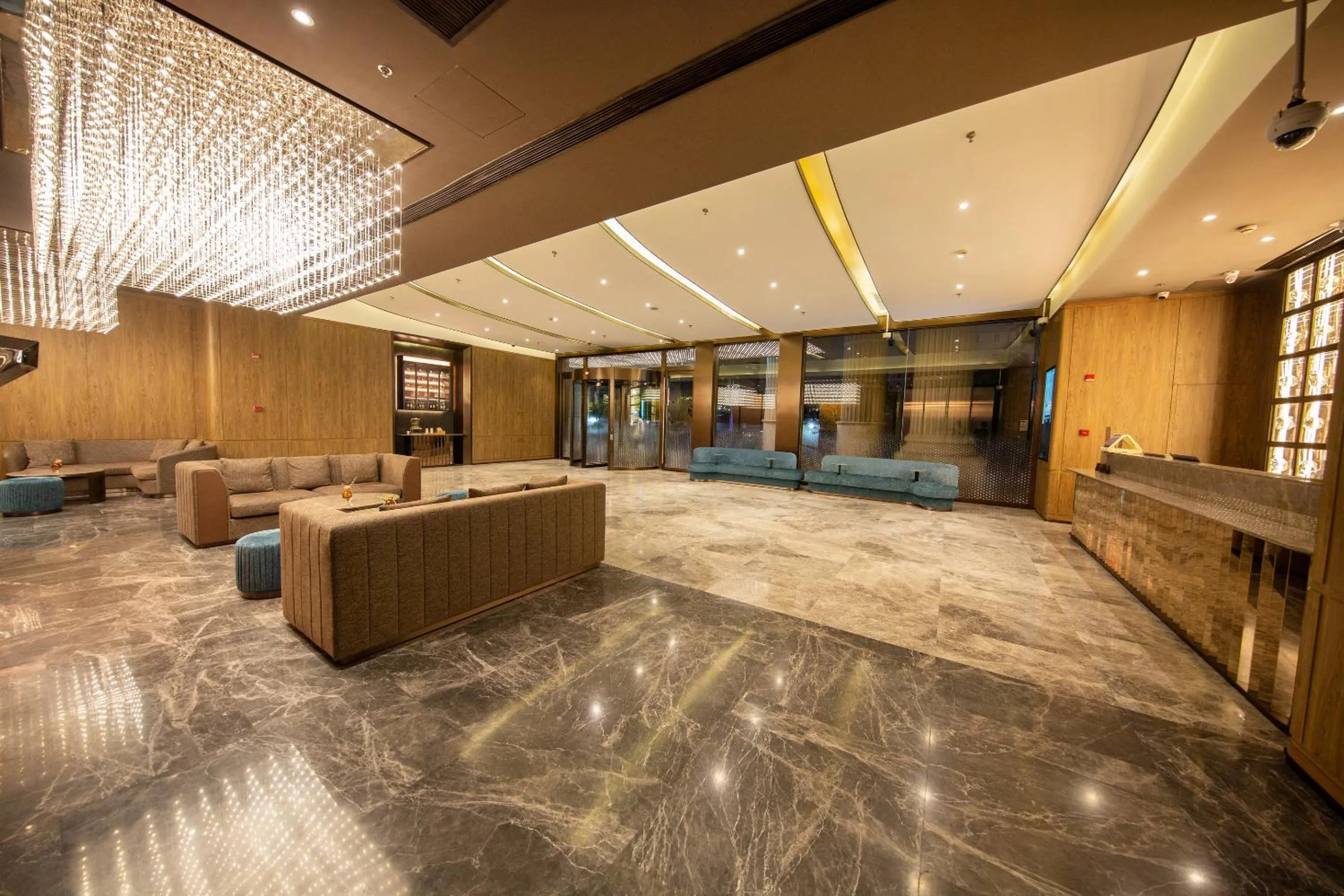Lobby or reception in Crystal Hotel Shanghai Lujiazui Oriental Pearl Tower