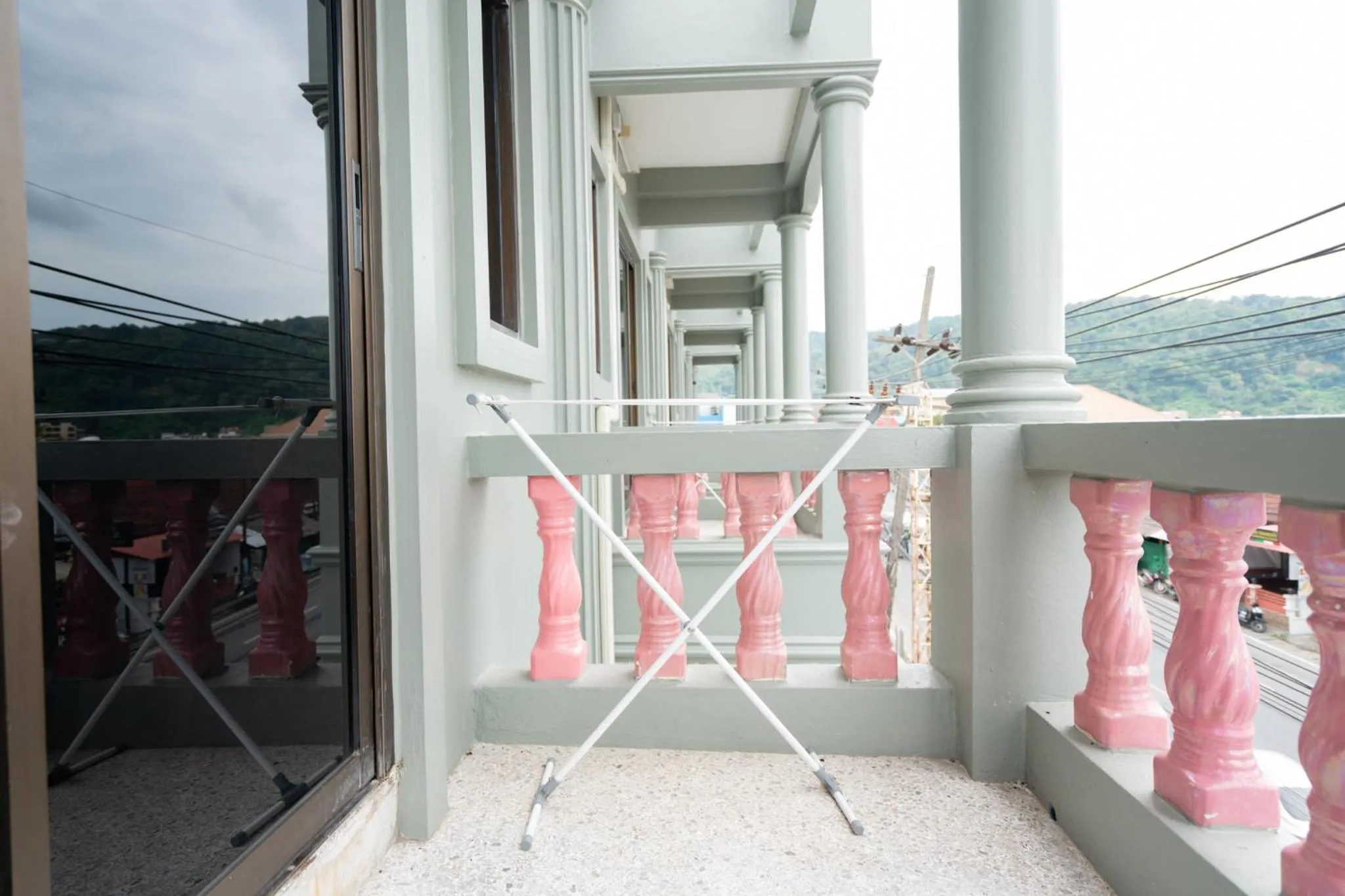 View (from property/room) in Tri's Miracle Apartment Kata