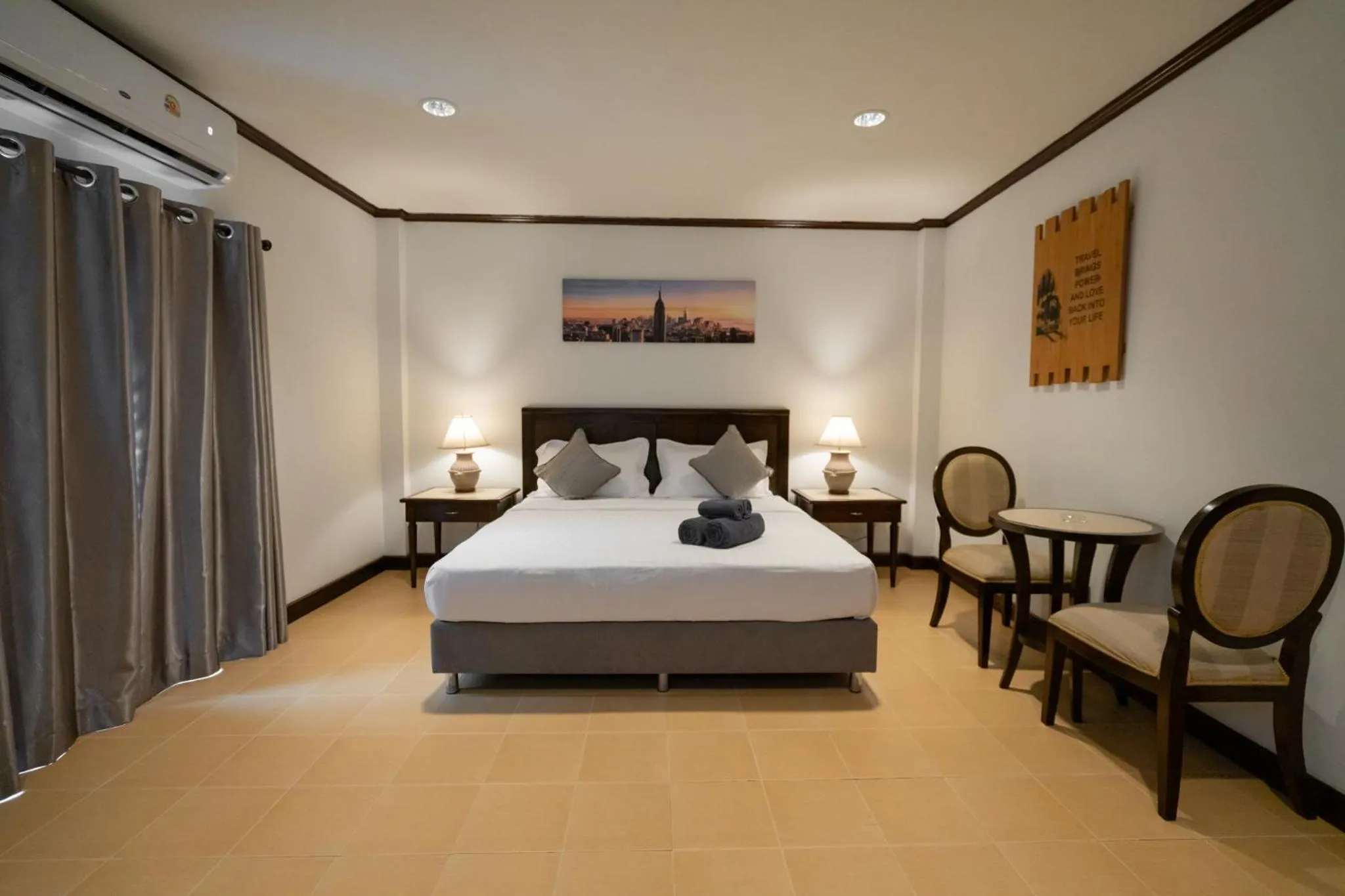 Bedroom, Bed in Tri's Miracle Apartment Kata