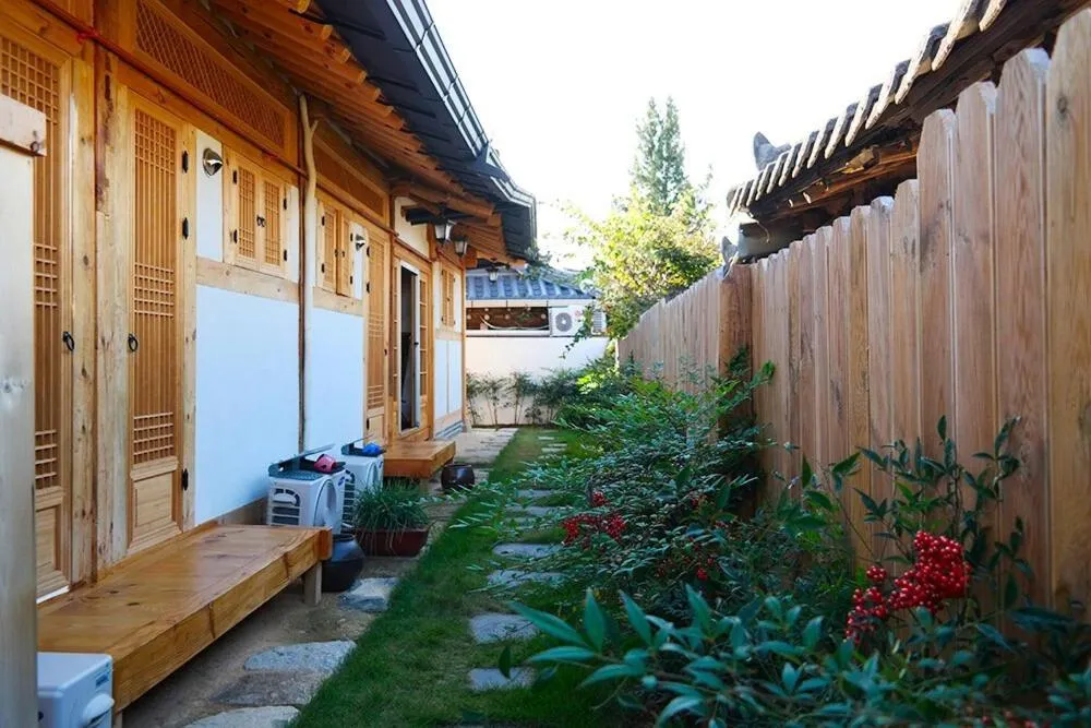 Jeonju Yeonwoodang Hanok Stay