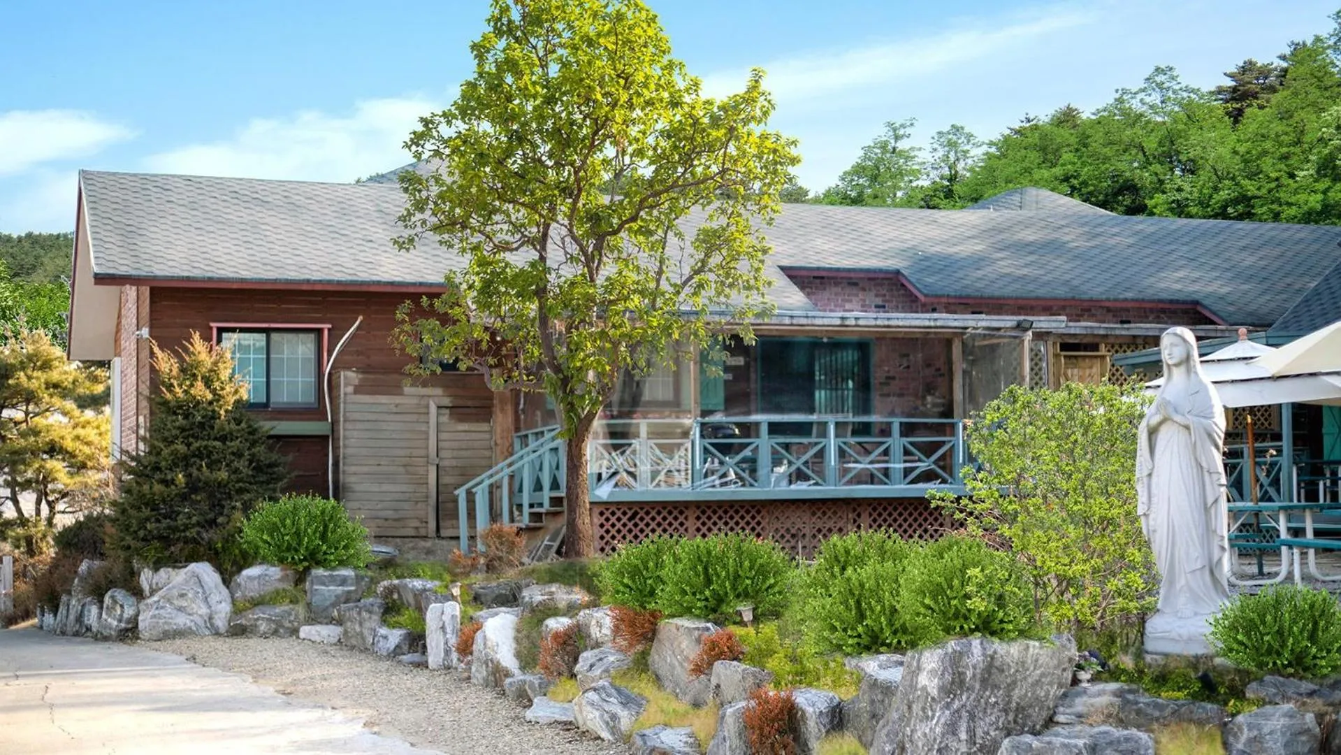 Ganghwa France Garden Pension