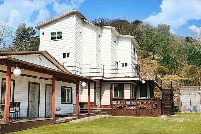 Gapyeong dacuhouse pension