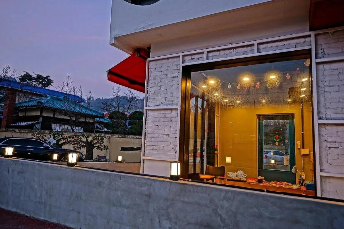 Gunsan Snoring Dalmong Guesthouse