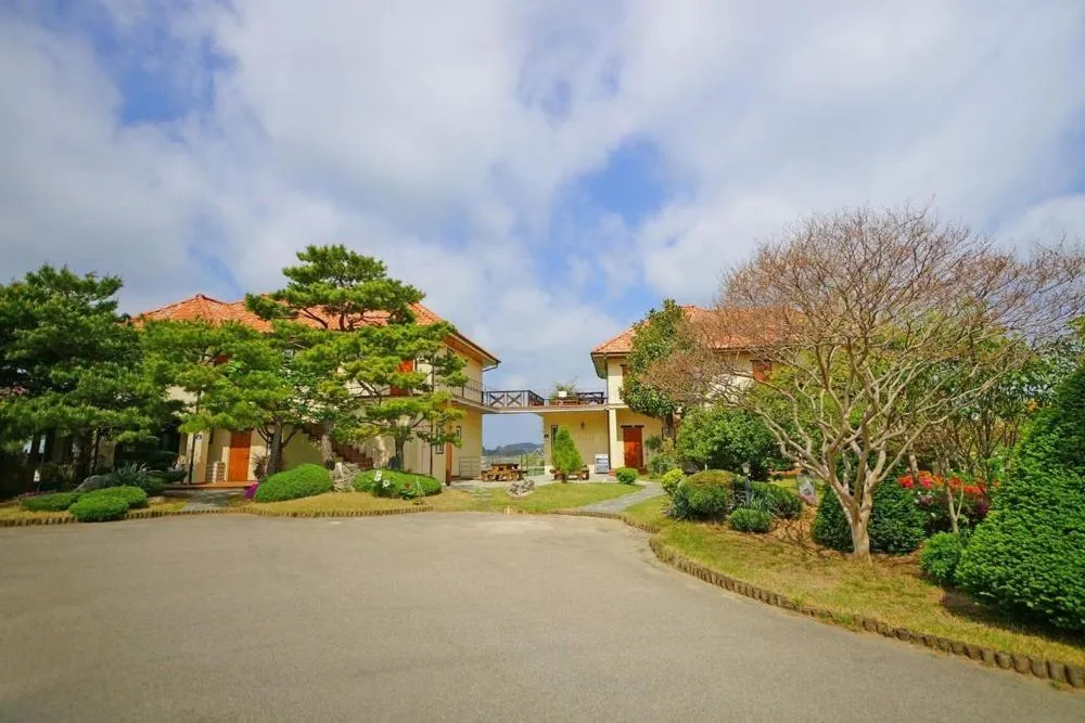 Buan Ravich pet Friendly Pension