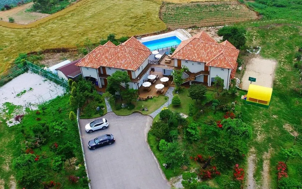 Buan Ravich pet Friendly Pension